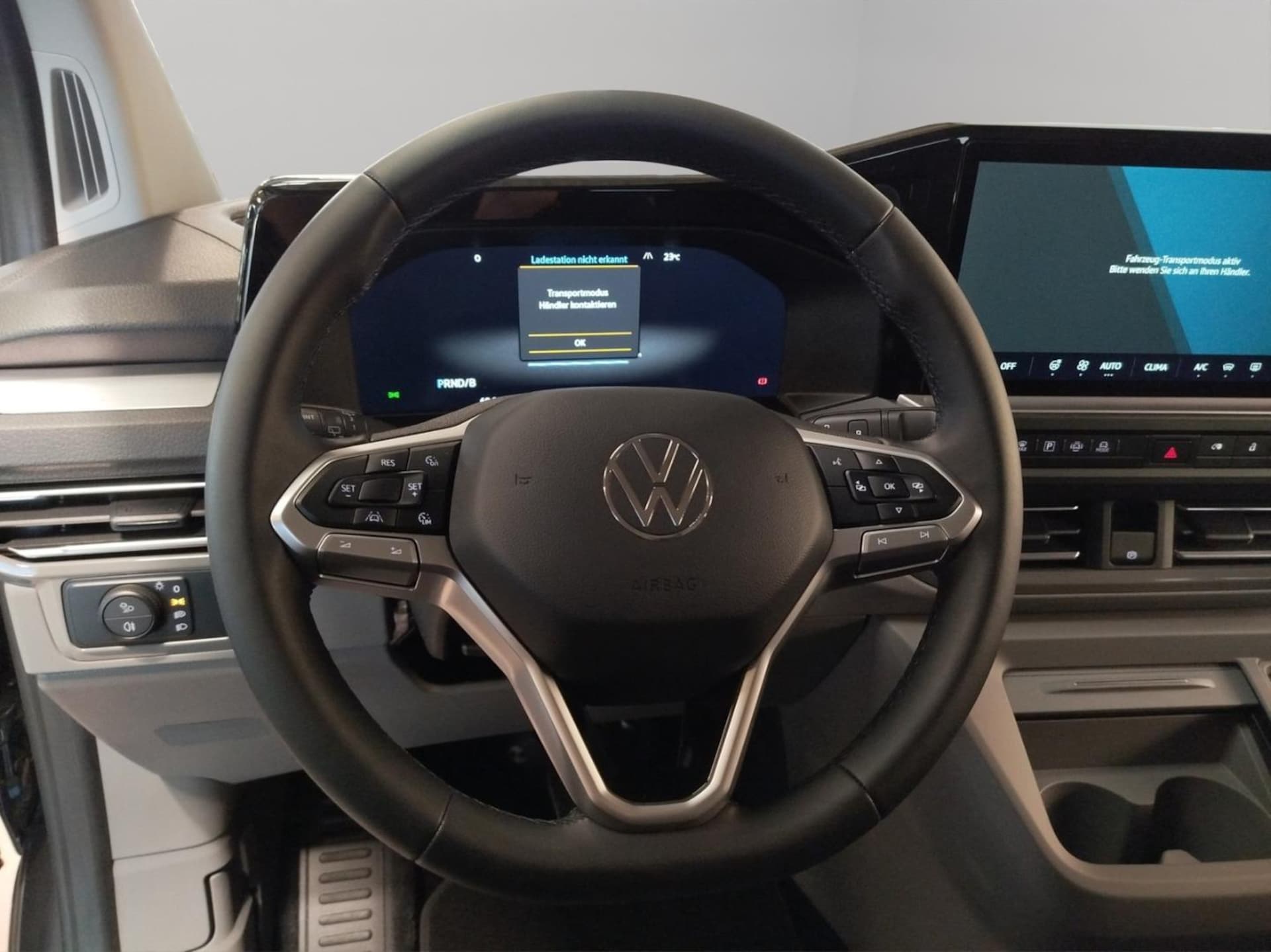 Volkswagen e-Caravelle Life