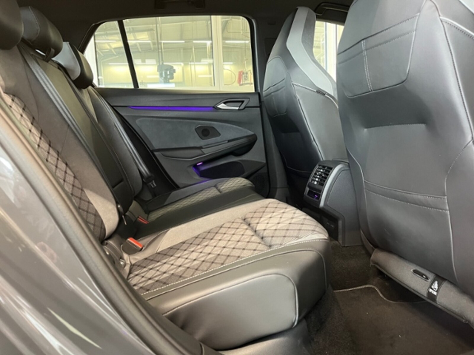 Volkswagen Golf – Bild 11