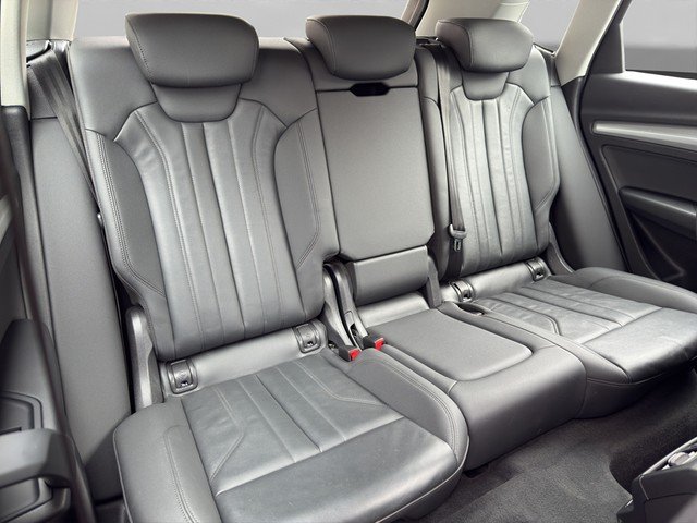 Image about Audi Q5 40 TDI quattro S tronic