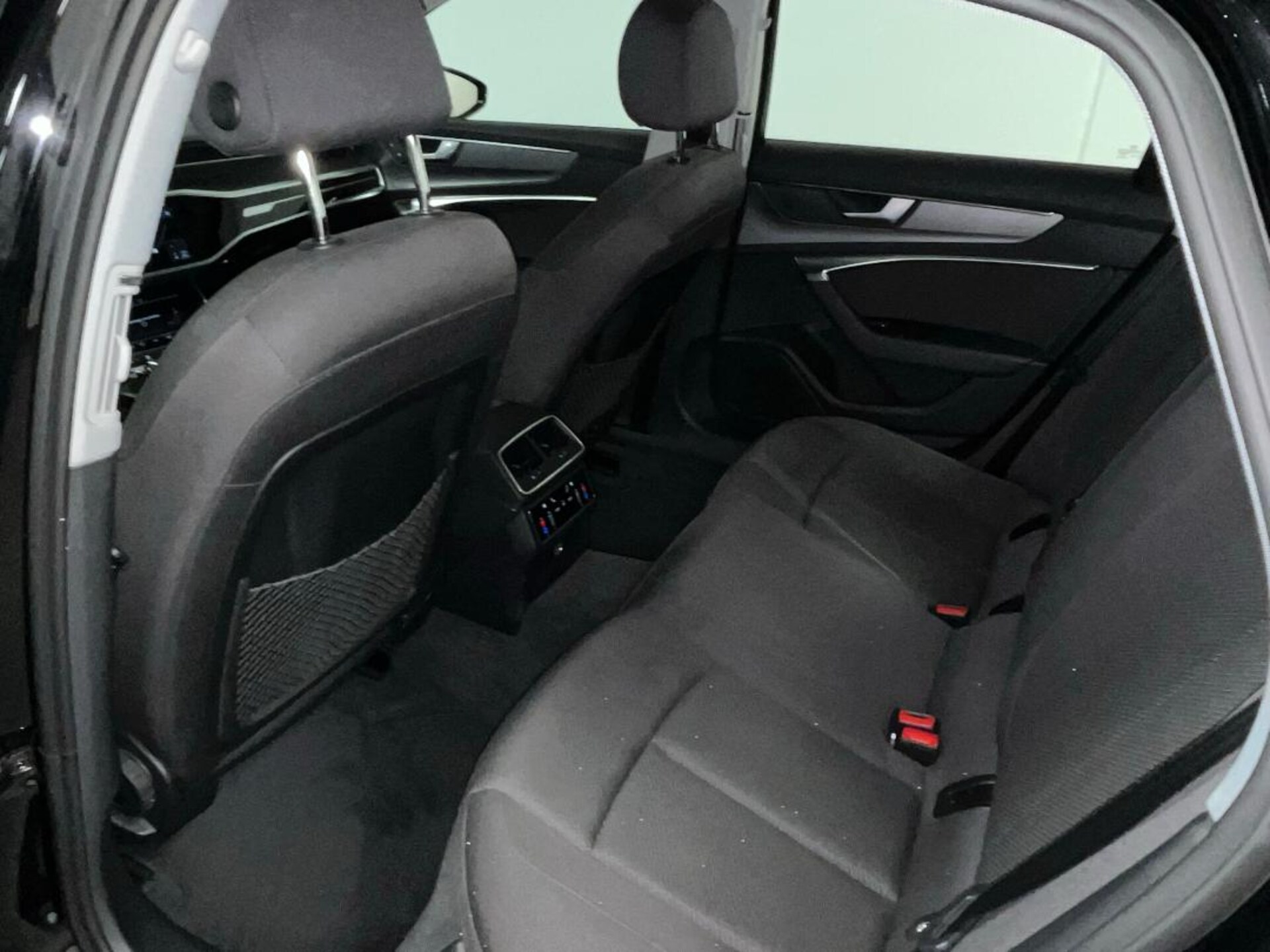 Audi A6 Limousine