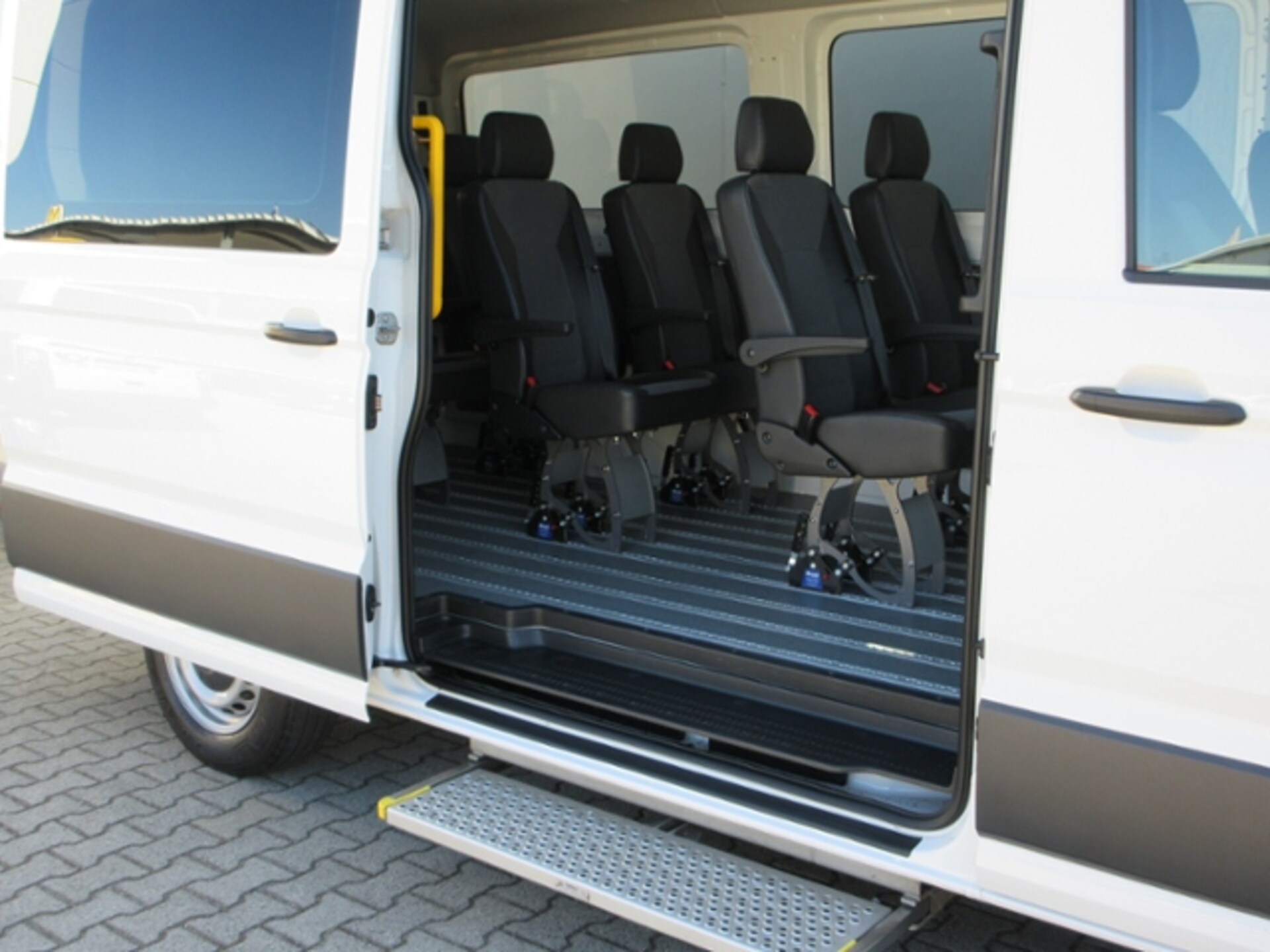 Volkswagen Crafter Kasten mittlerer Radstand