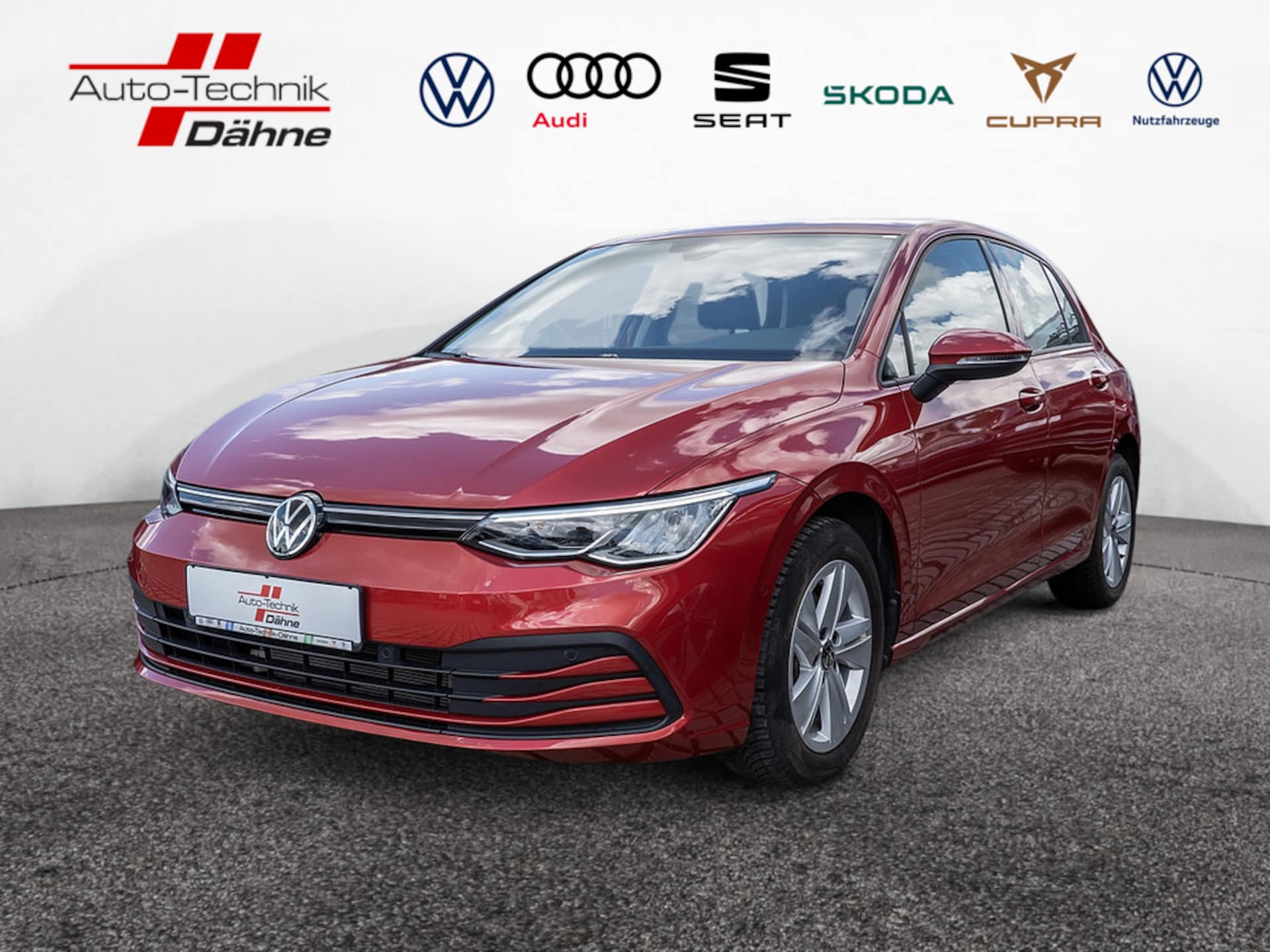 Volkswagen Golf Life