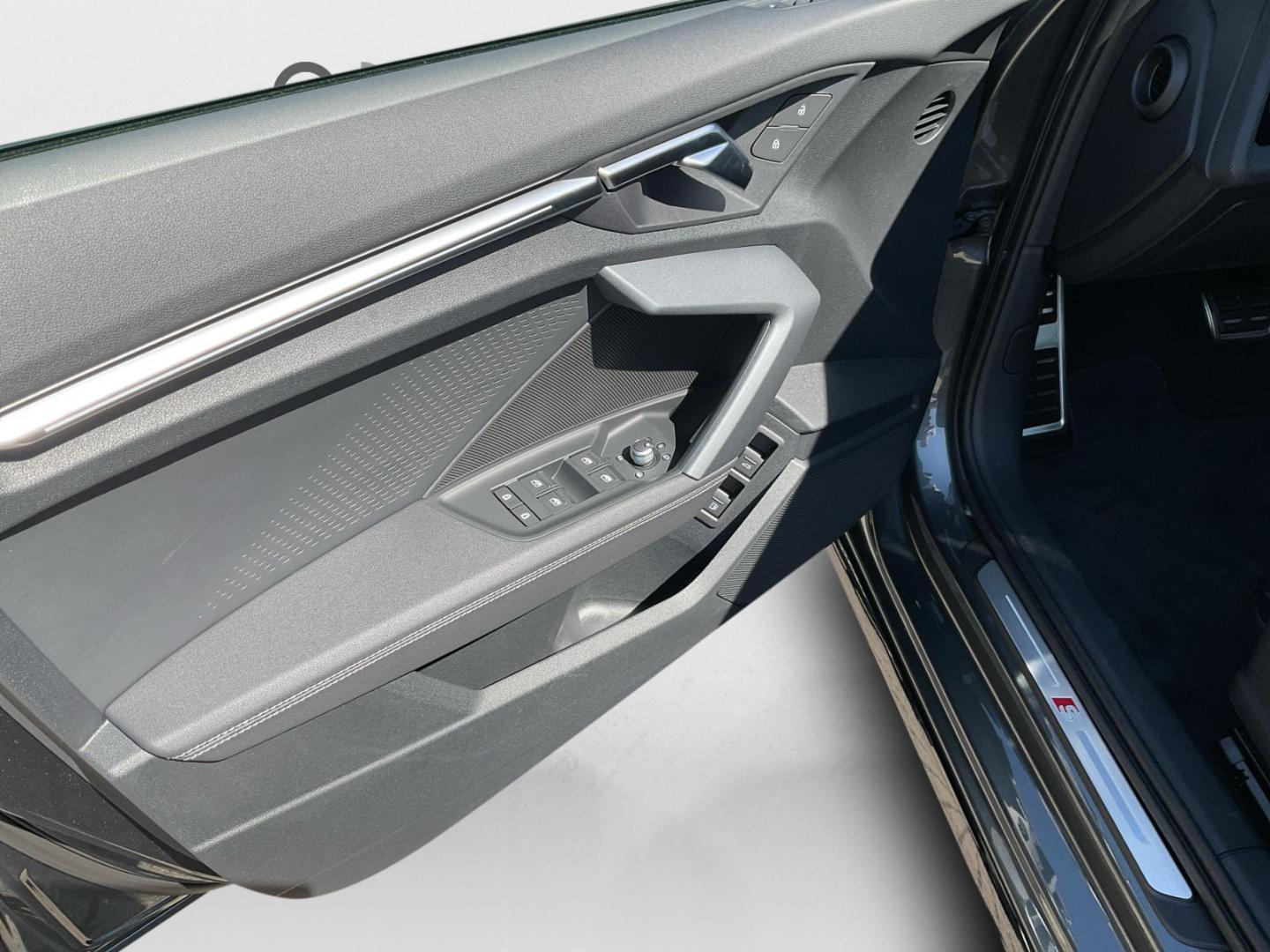 Image about Audi A3 Sportback TFSI e S line 40 TFSI e S tronic