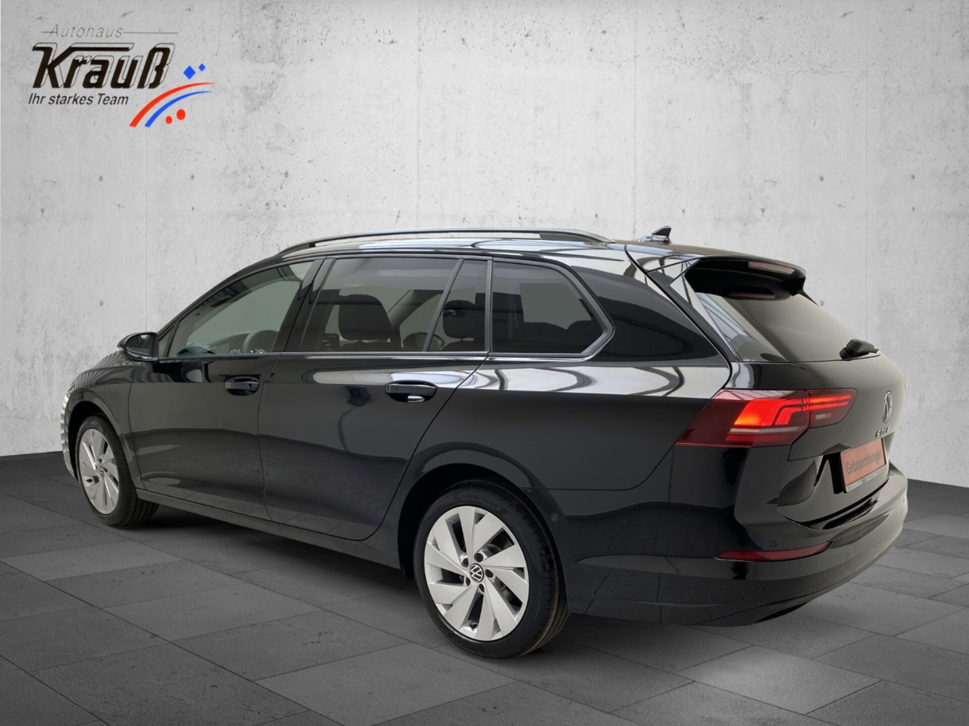 Volkswagen Golf Variant Life
