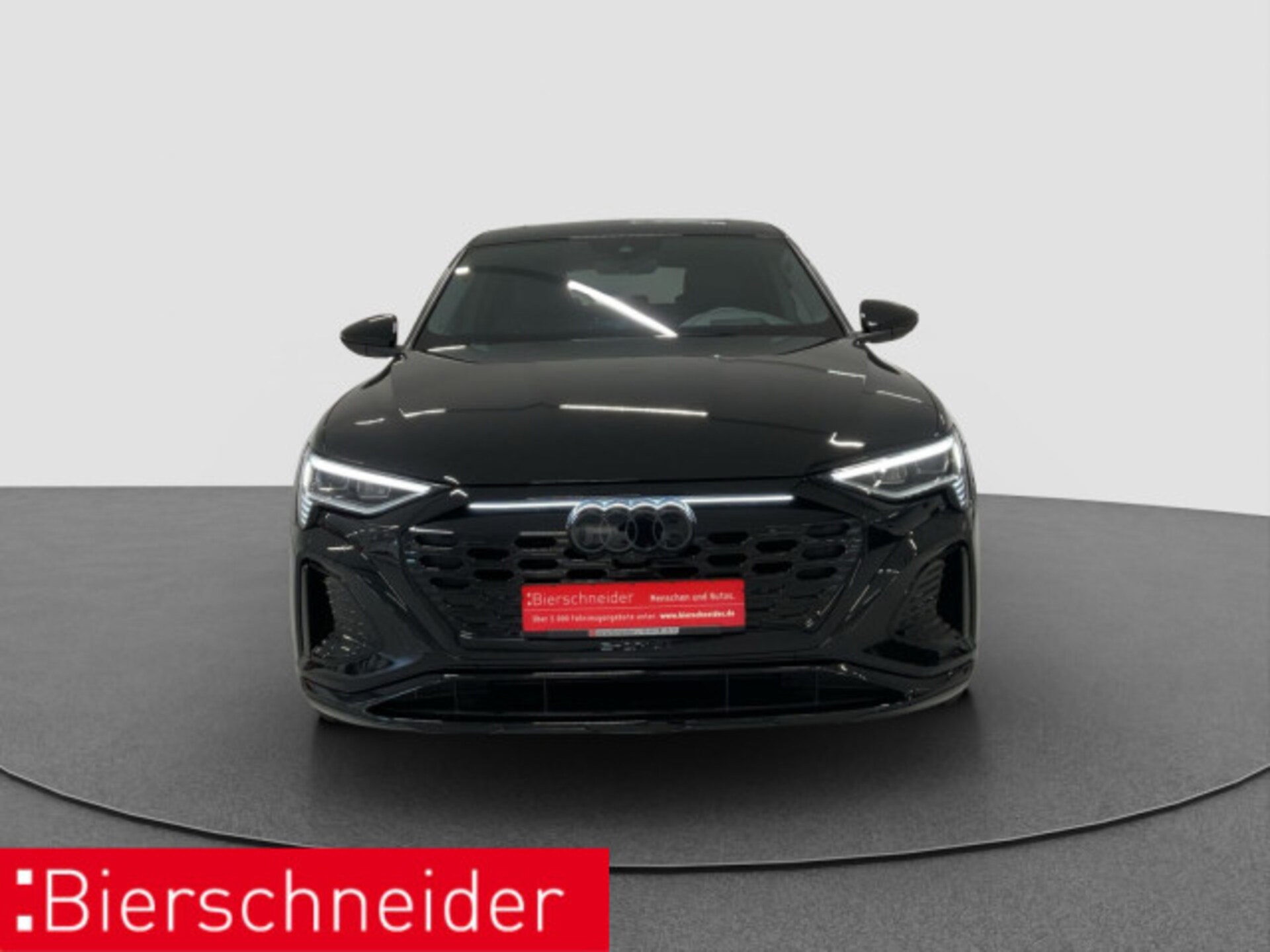 Audi Q8 e-tron S line