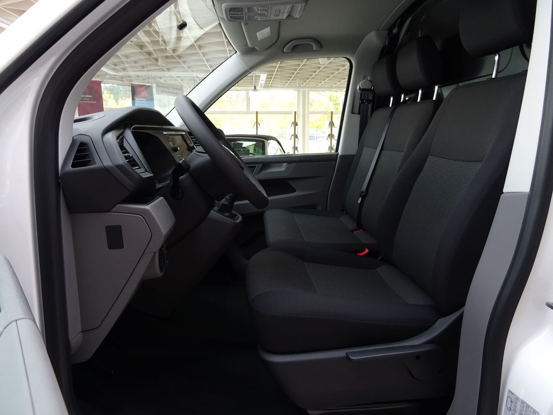 Volkswagen T6.1 Transporter Kasten kurzer Radstand