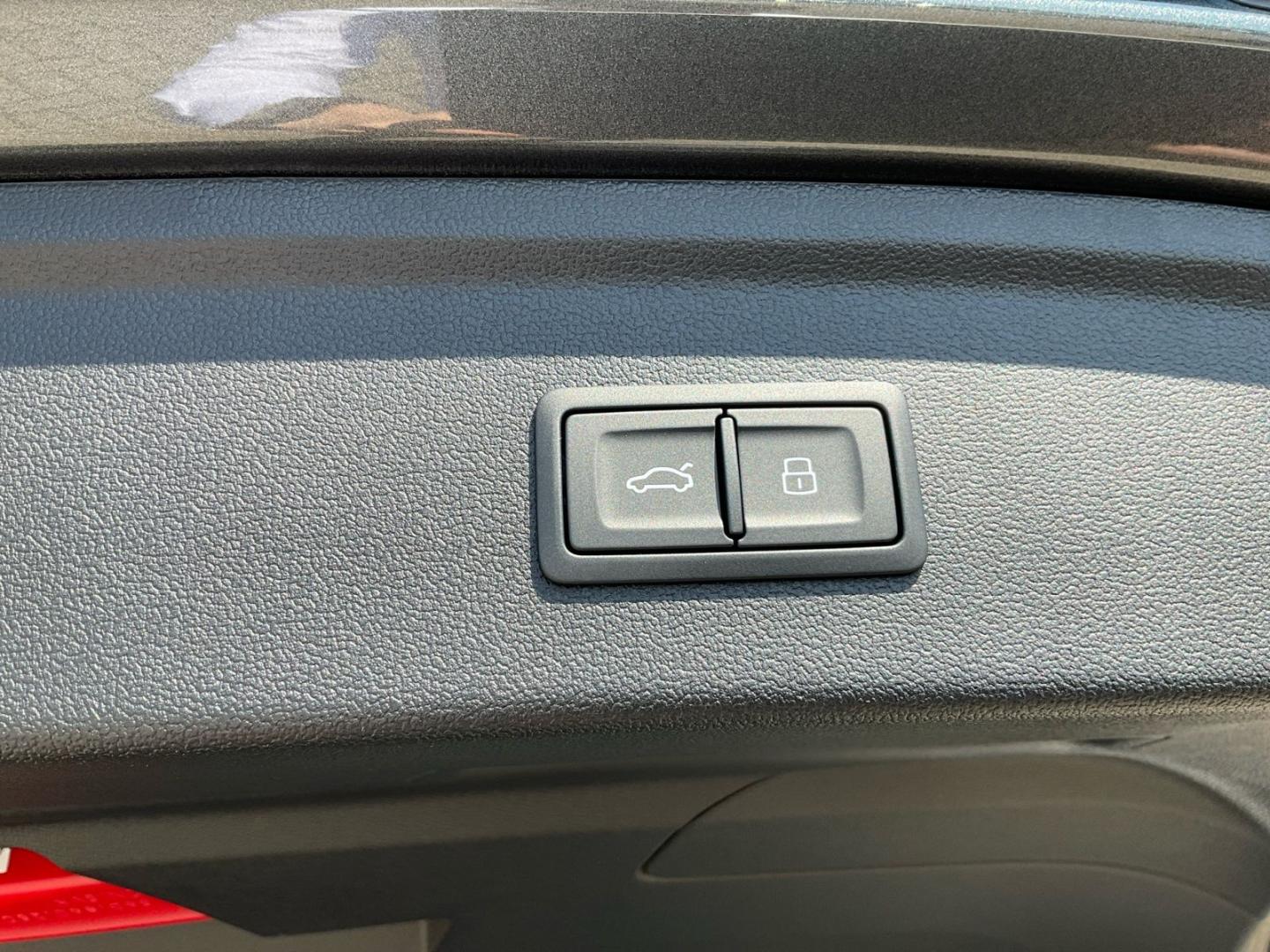 Image about Audi A3 Sportback TFSI e S line 40 TFSI e S tronic