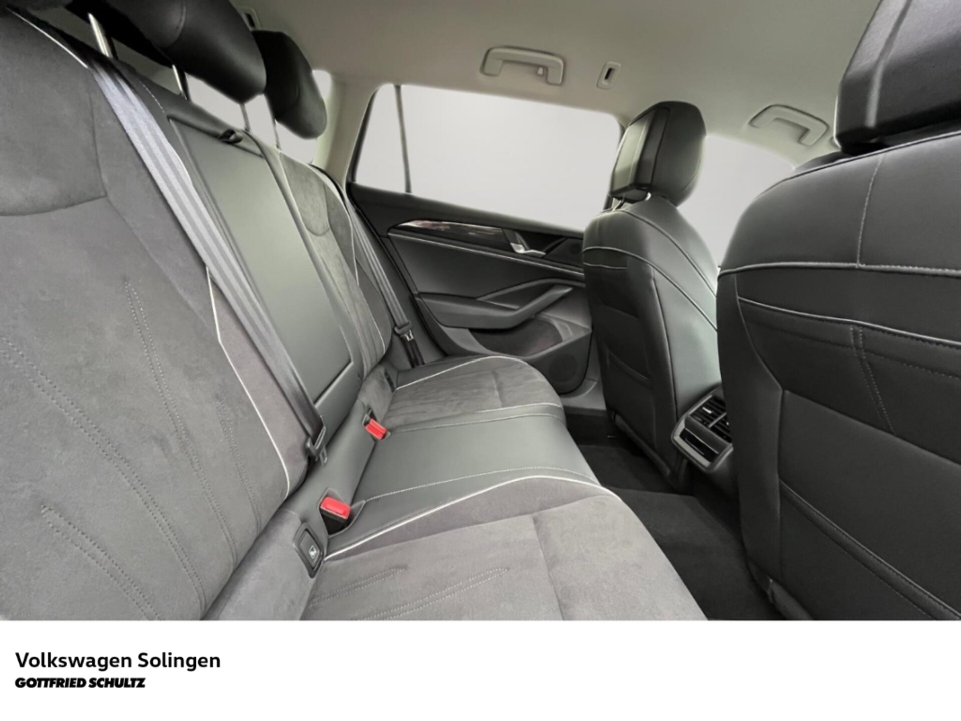 Volkswagen Passat Business