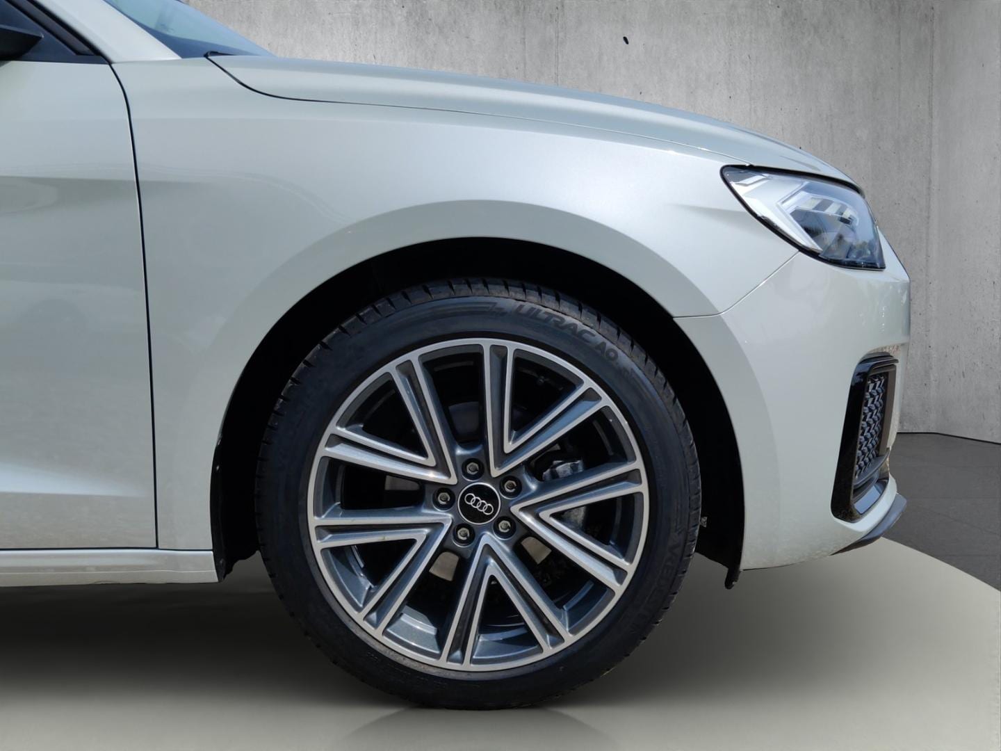 Bild über Audi A1 Sportback advanced 30 TFSI S tronic - für weitere Informationen kontaktieren Sie den Audi Partner