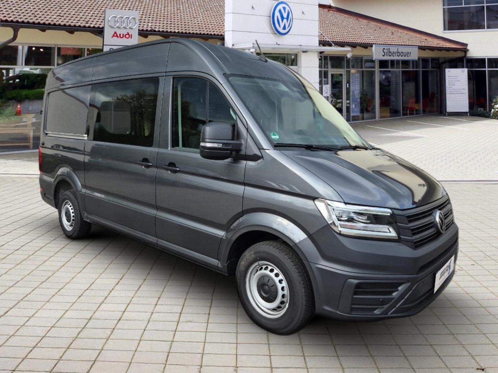 Volkswagen Crafter Kasten mittlerer Radstand – Bild 3
