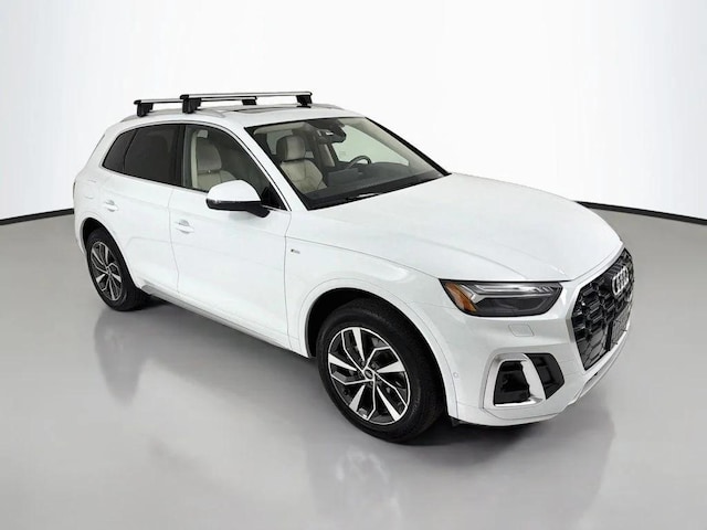 Photo of 2023 Audi Q5 