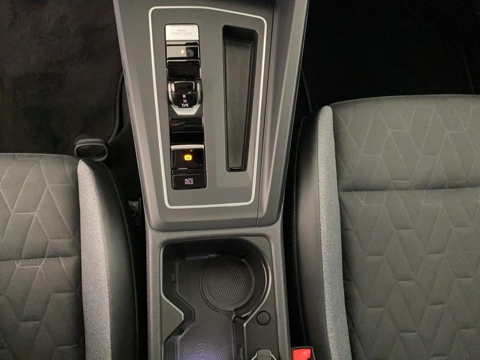 Volkswagen Golf Variant – Bild 12