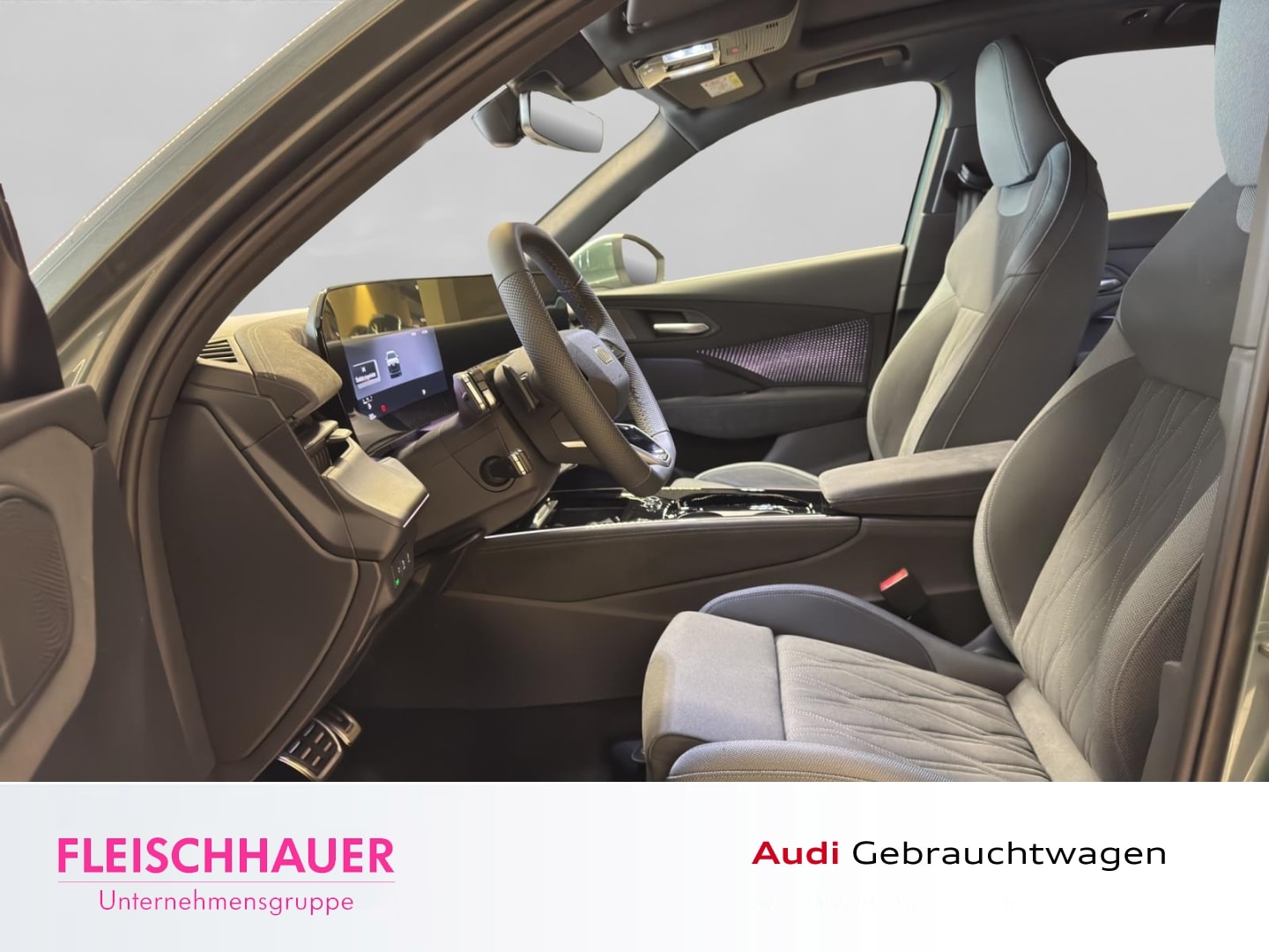 Bild über Audi Q3 SUV TFSI 110 kW S tronic - für weitere Informationen kontaktieren Sie den Audi Partner