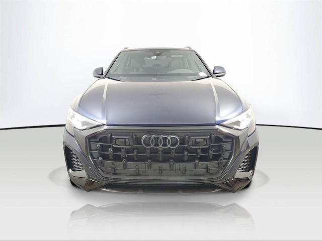 2025 Audi Q8