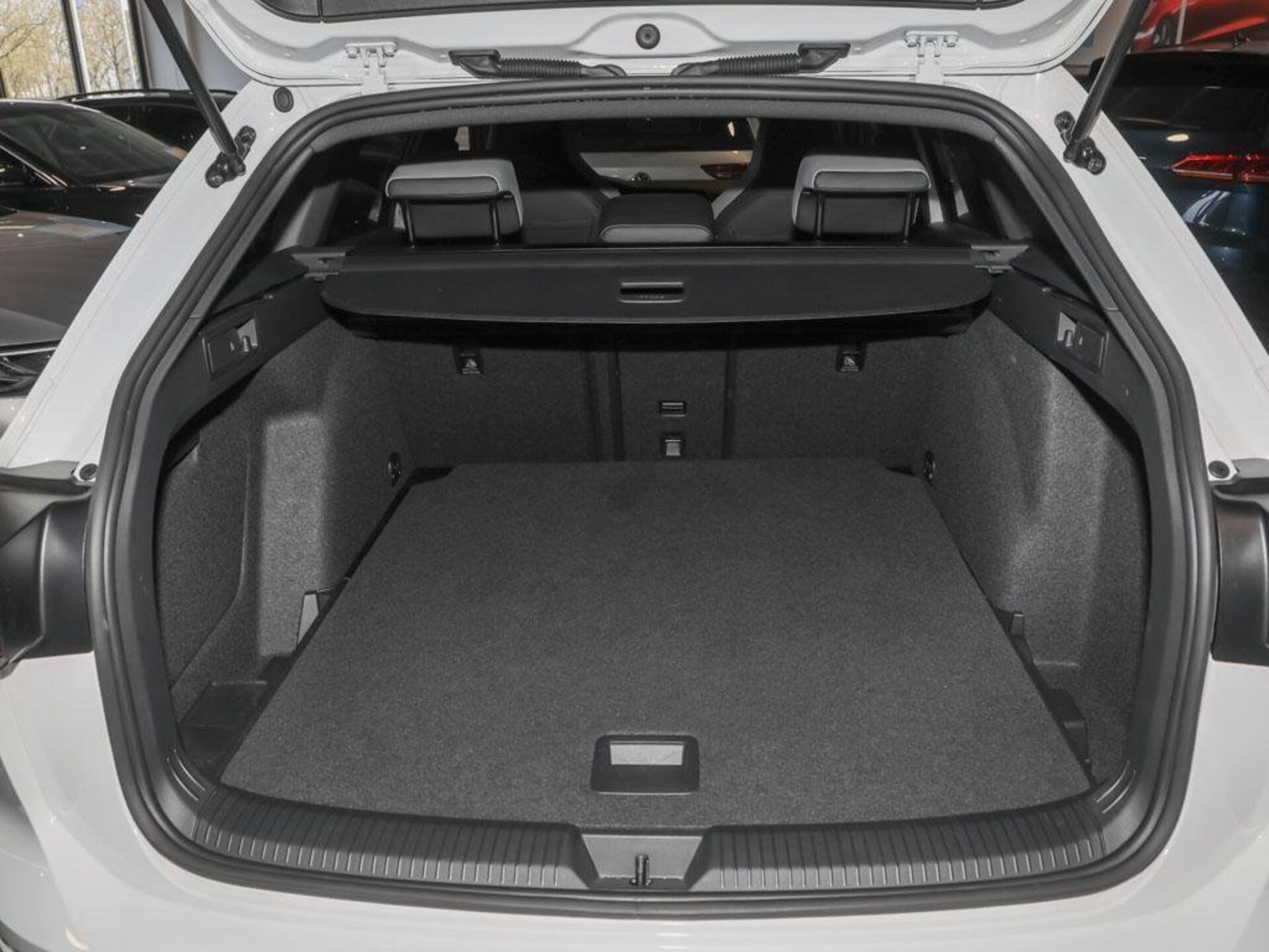 Volkswagen Golf Variant R-Line