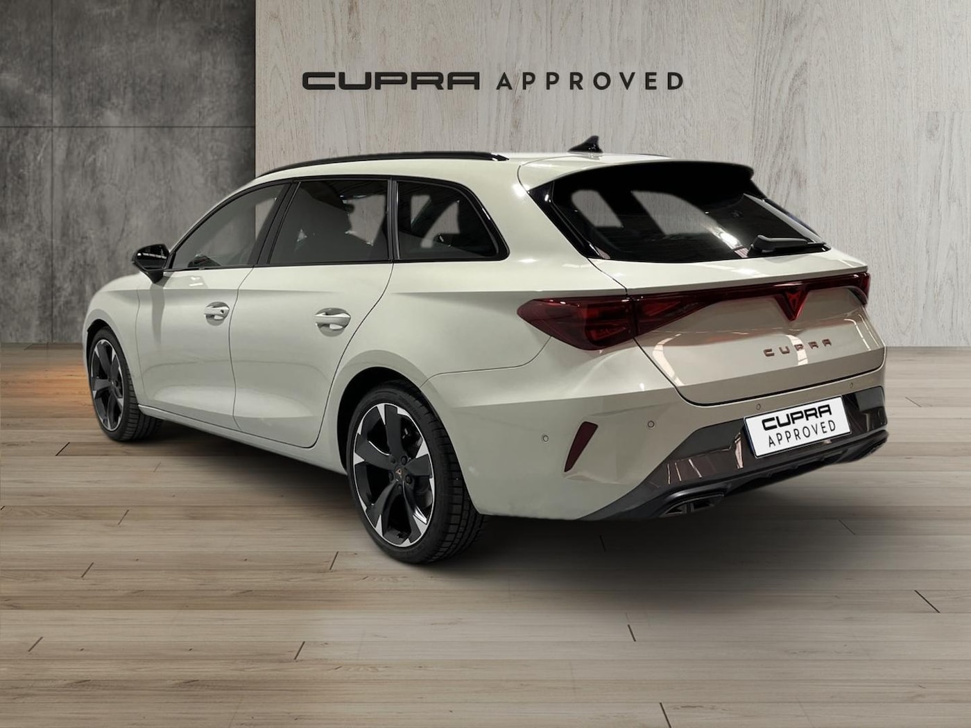 CUPRA Leon Sportstourer 1.5 eTSI DSG 110 kW (150 CV) — photo 2