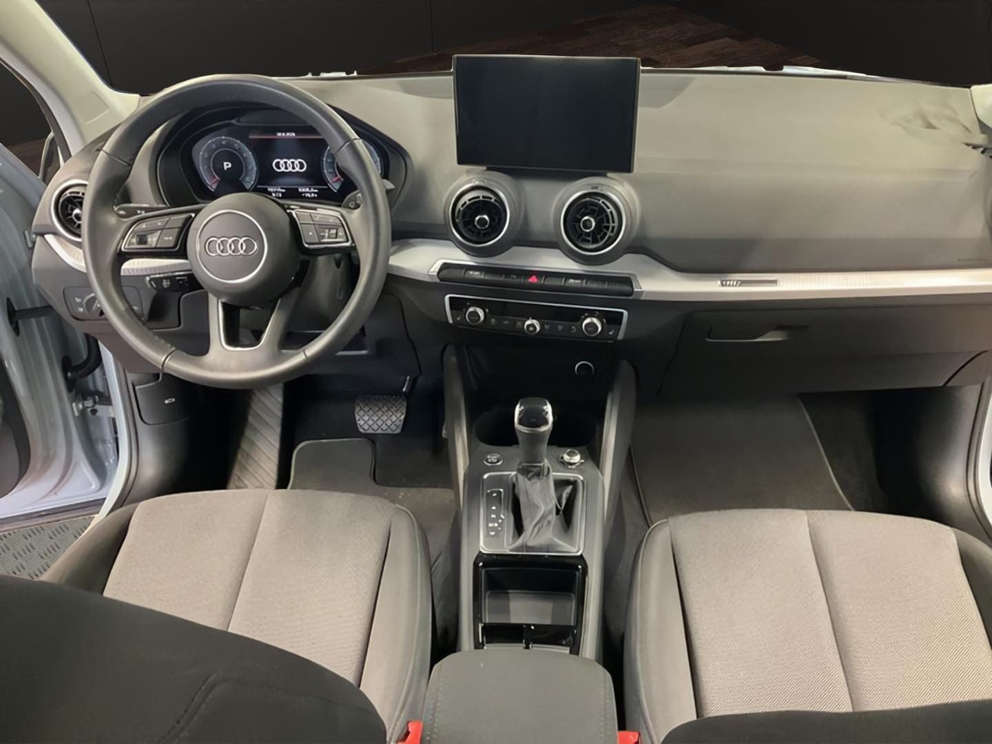 Bild über Audi Q2 advanced 35 TFSI S tronic - für weitere Informationen kontaktieren Sie den Audi Partner
