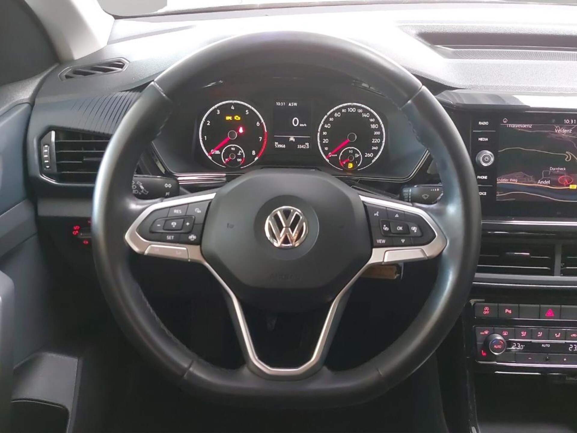 Volkswagen T-Cross Life