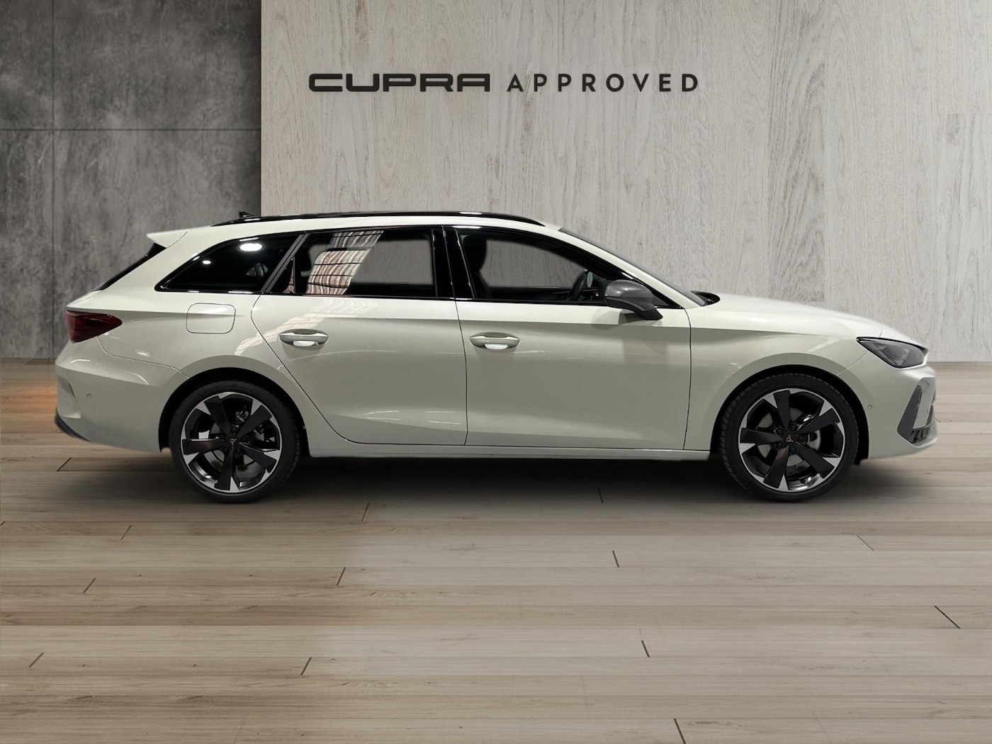 CUPRA Leon Sportstourer 1.5 eTSI DSG 110 kW (150 CV) — photo 3