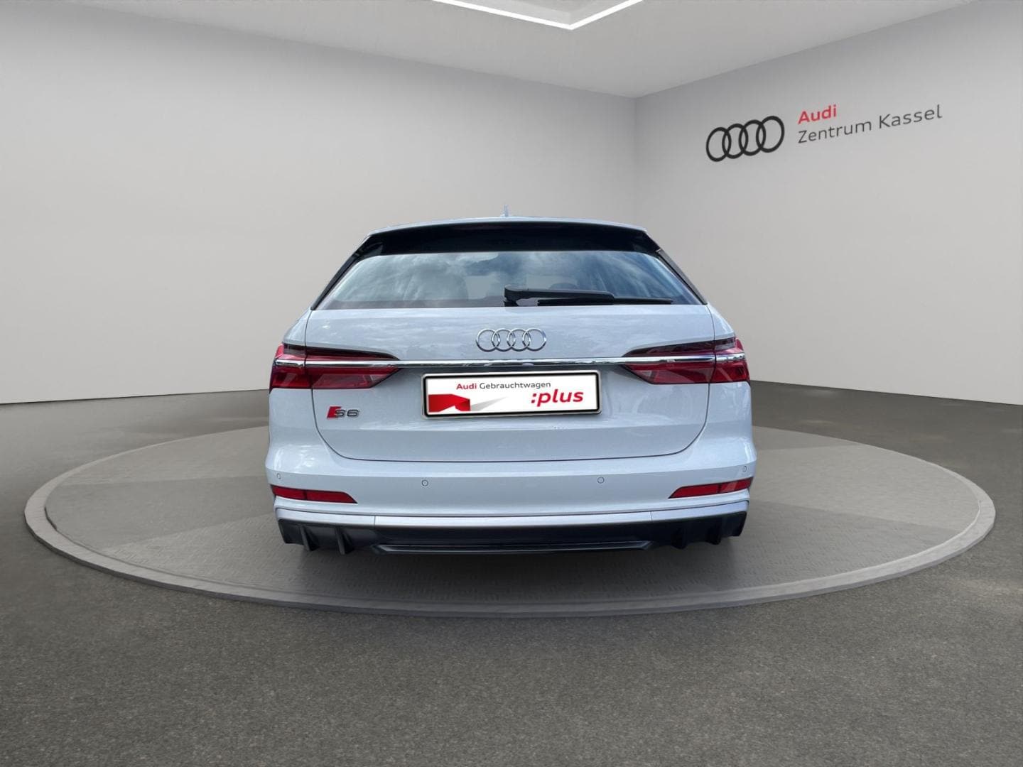 Bild über Audi S6 Avant TDI quattro tiptronic - für weitere Informationen kontaktieren Sie den Audi Partner