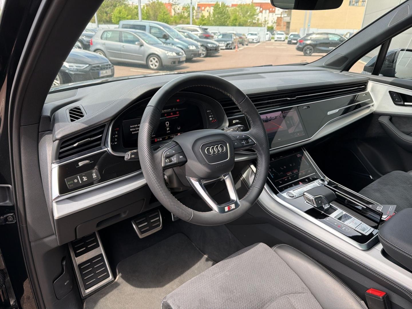 Bild über Audi Q7 SUV S line 50 TDI quattro tiptronic - für weitere Informationen kontaktieren Sie den Audi Partner