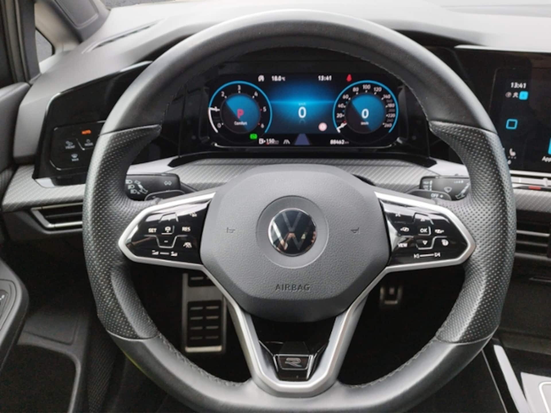 Volkswagen Golf Variant R-Line