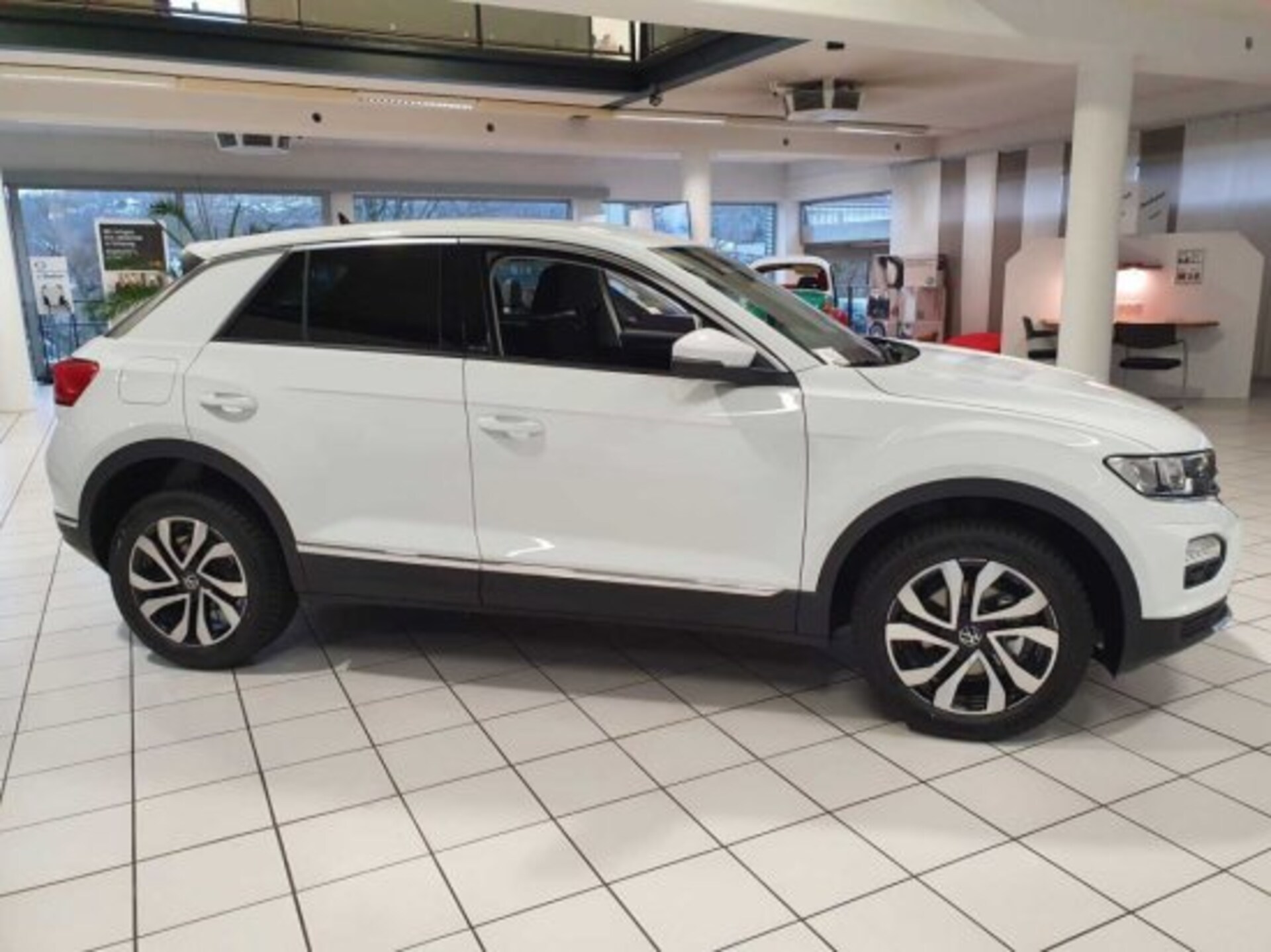 Volkswagen T-Roc Active