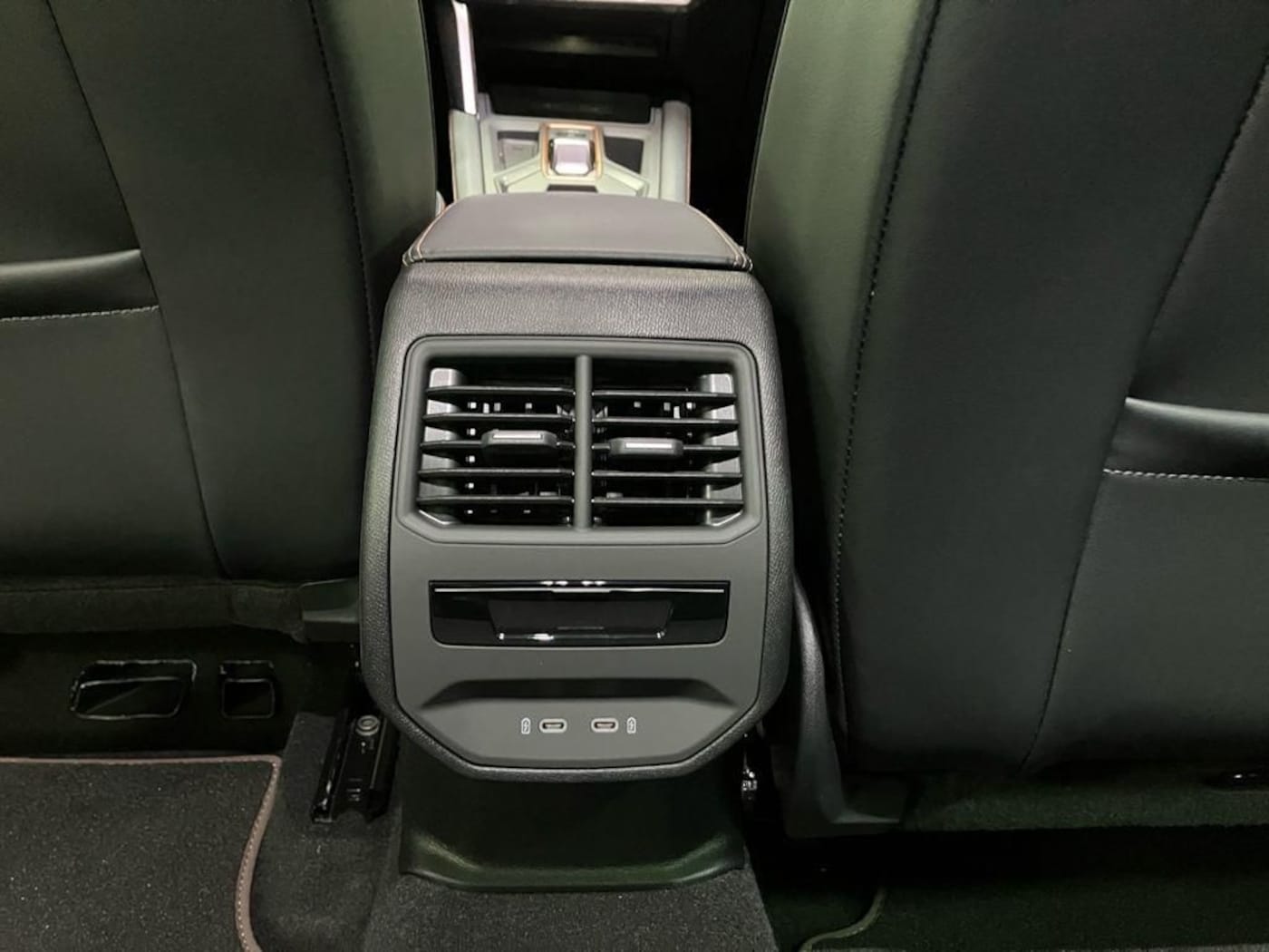 CUPRA Formentor 1.5 eTSI DSG 110 kW (150 CV) — photo 19