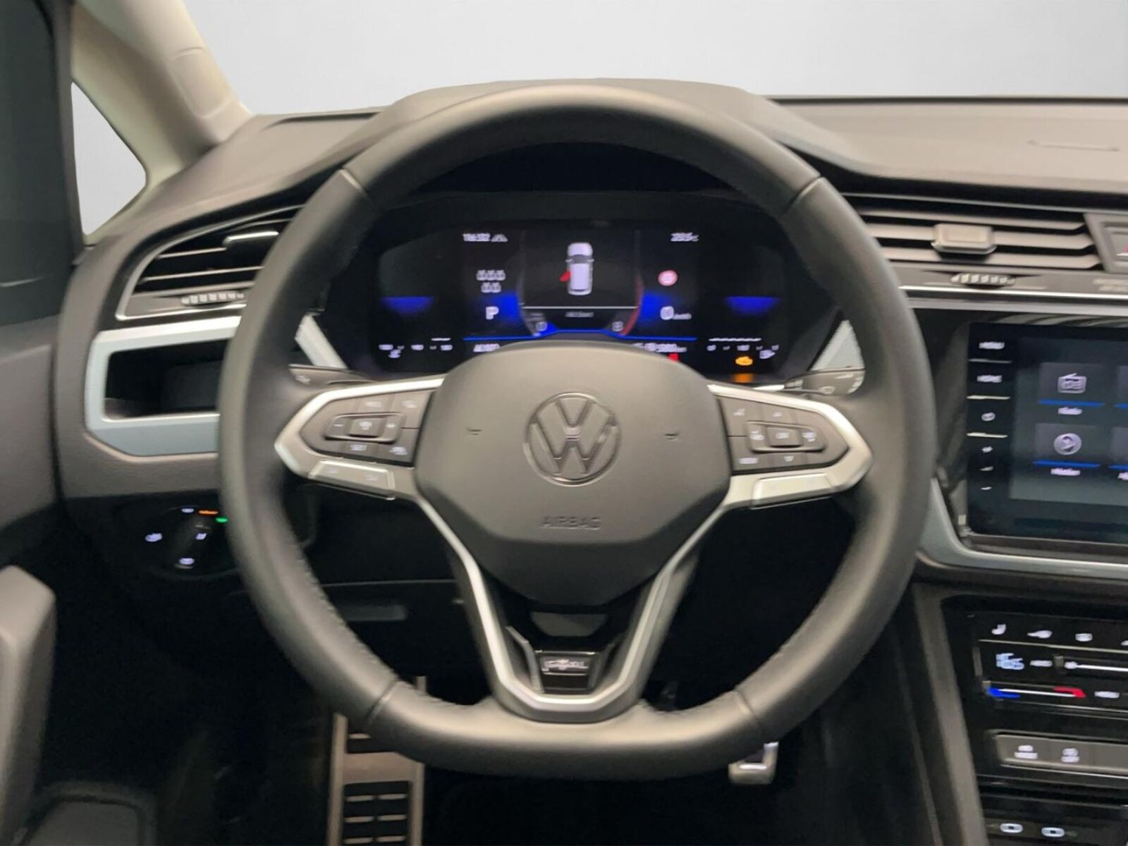 Volkswagen Touran – Bild 9