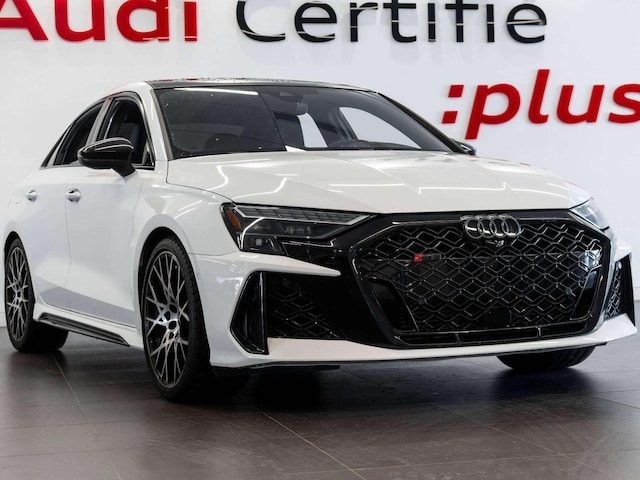 Image de {{modelName}} 2025 Audi RS3 Sedan