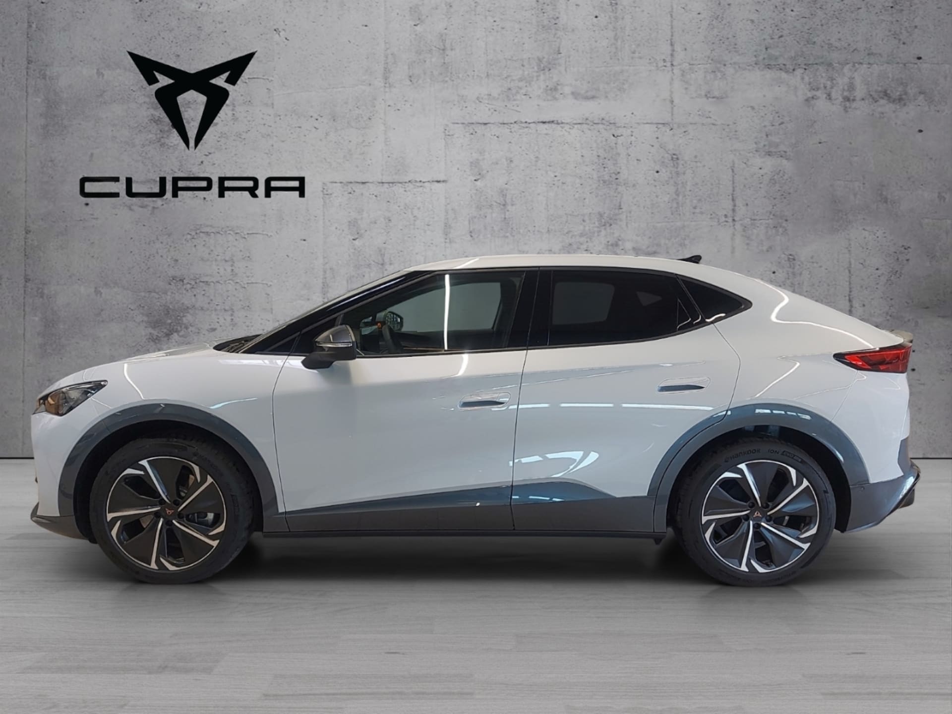 CUPRA Tavascan VZ