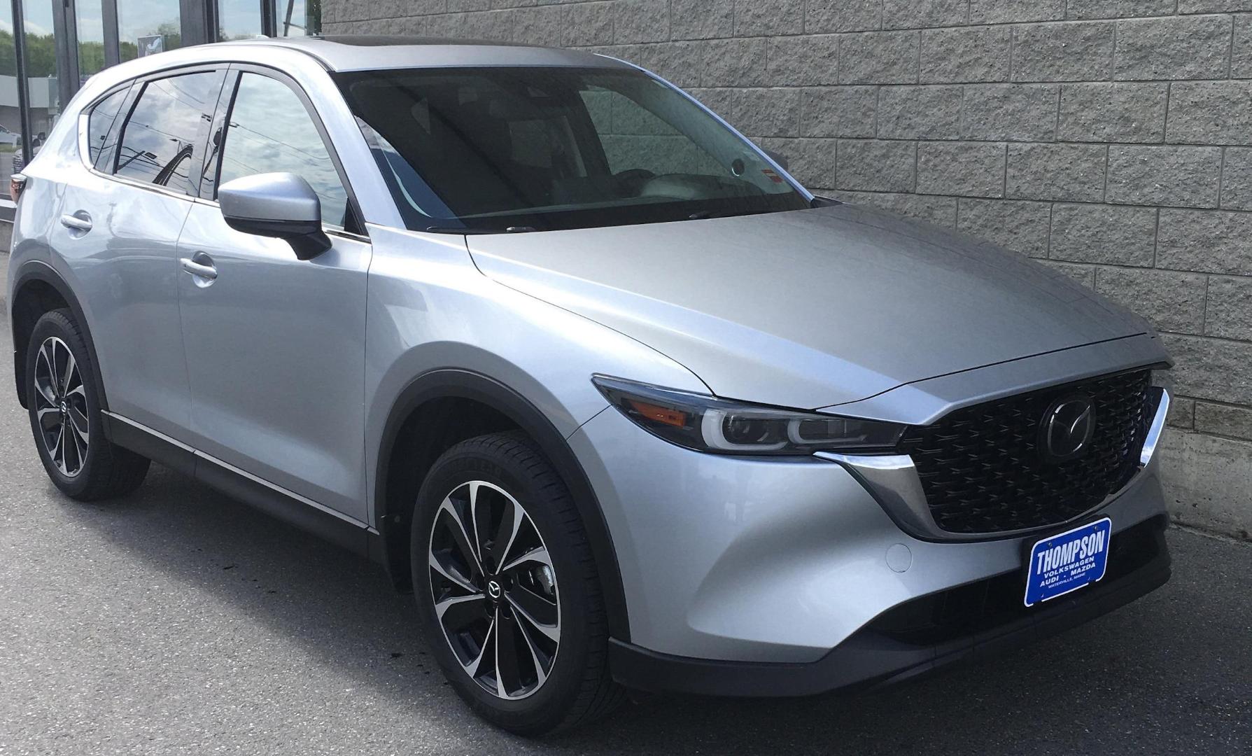 2022 Mazda CX-5 S Premium Plus package Auto AWD's photo