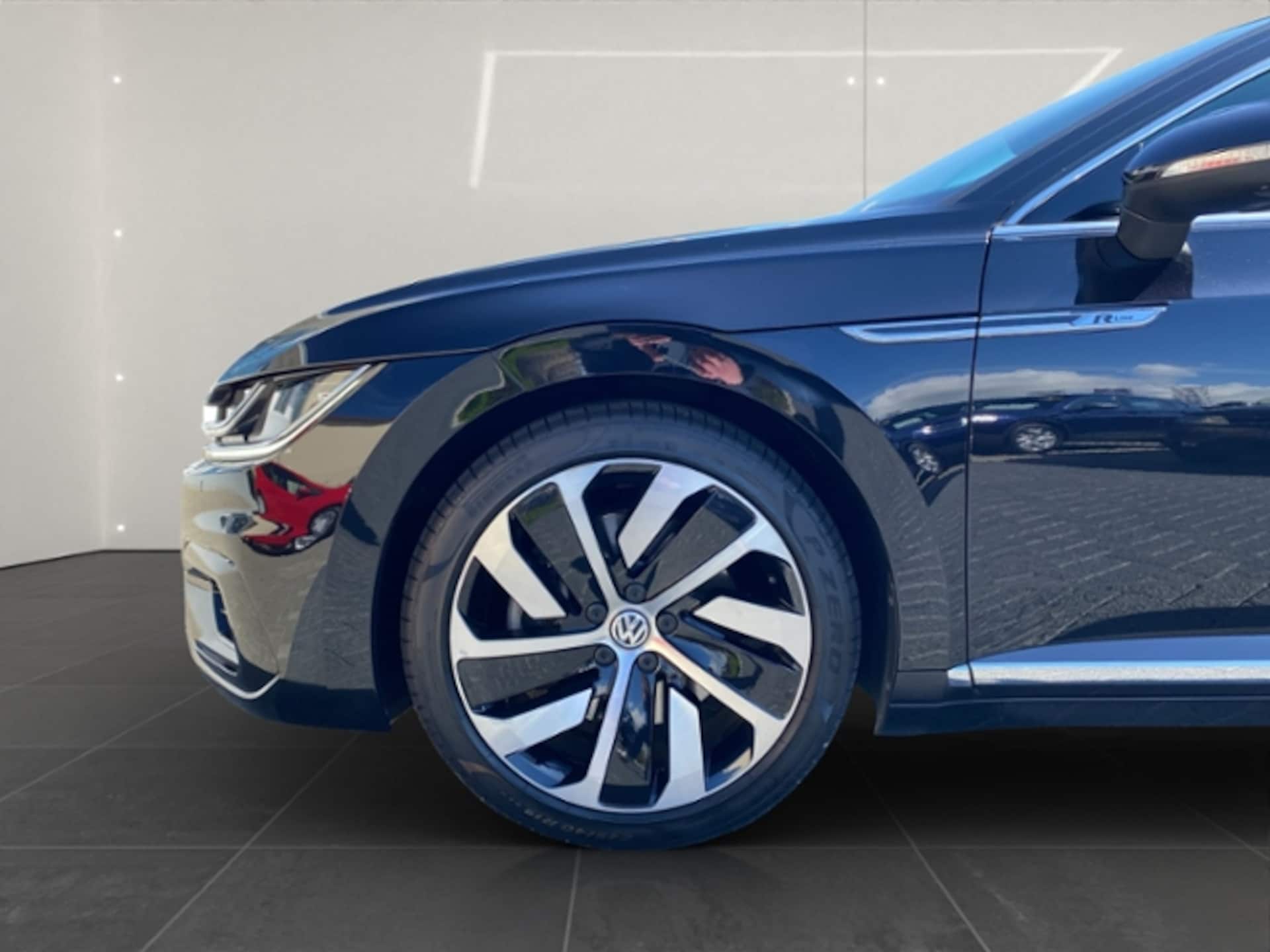 Volkswagen Arteon R-Line