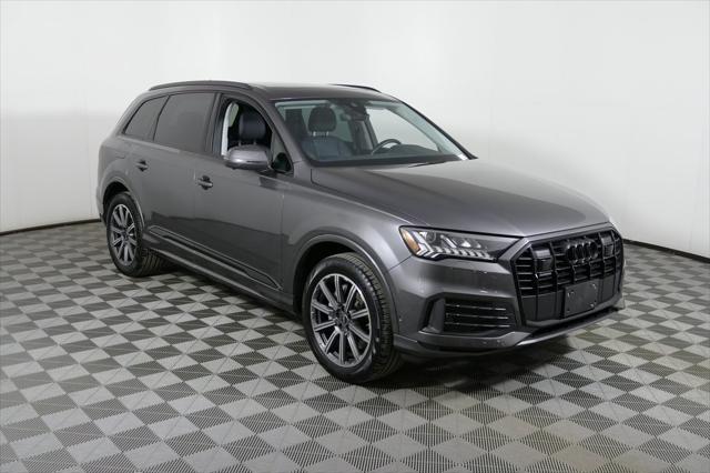 2023 Audi Q7 Premium Plus