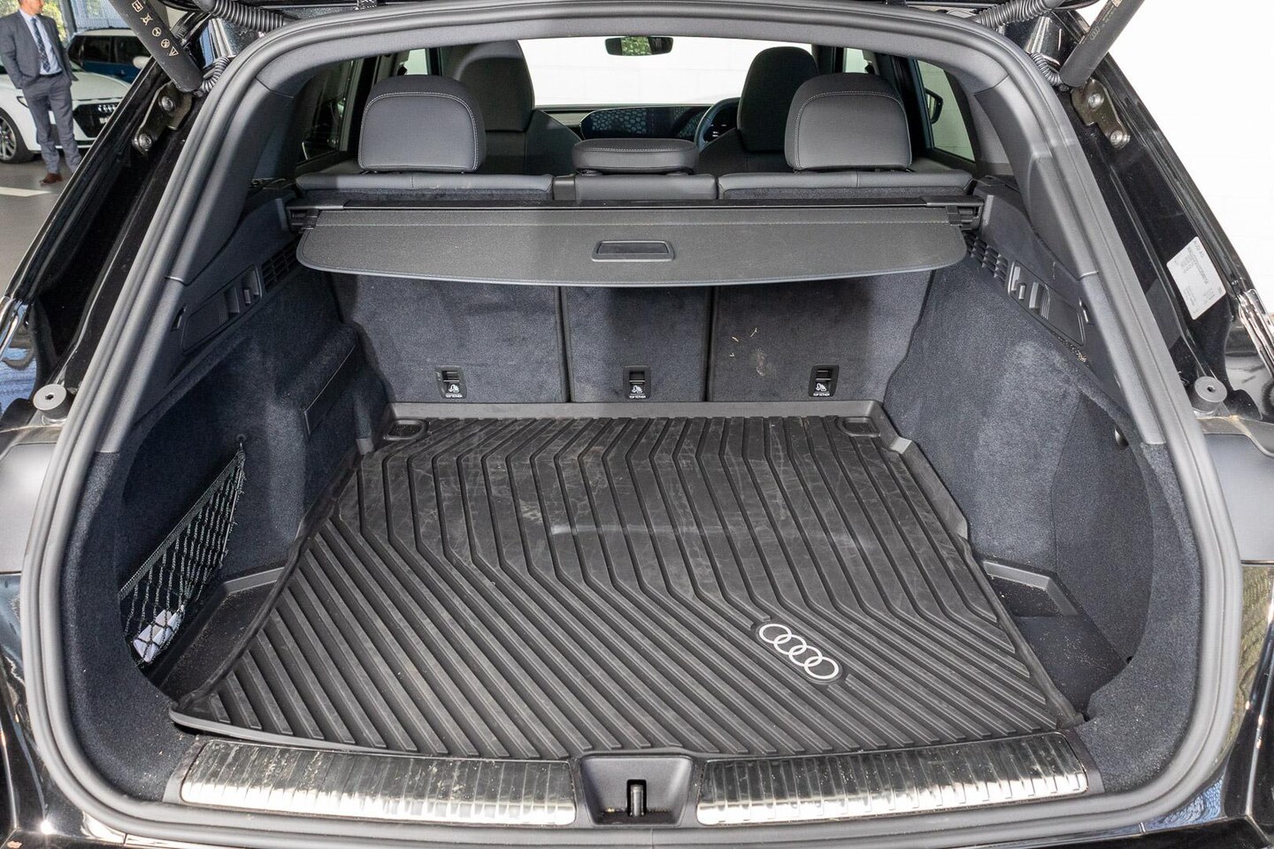 Image about Audi Q5 SUV TDI quattro 150 kW sport