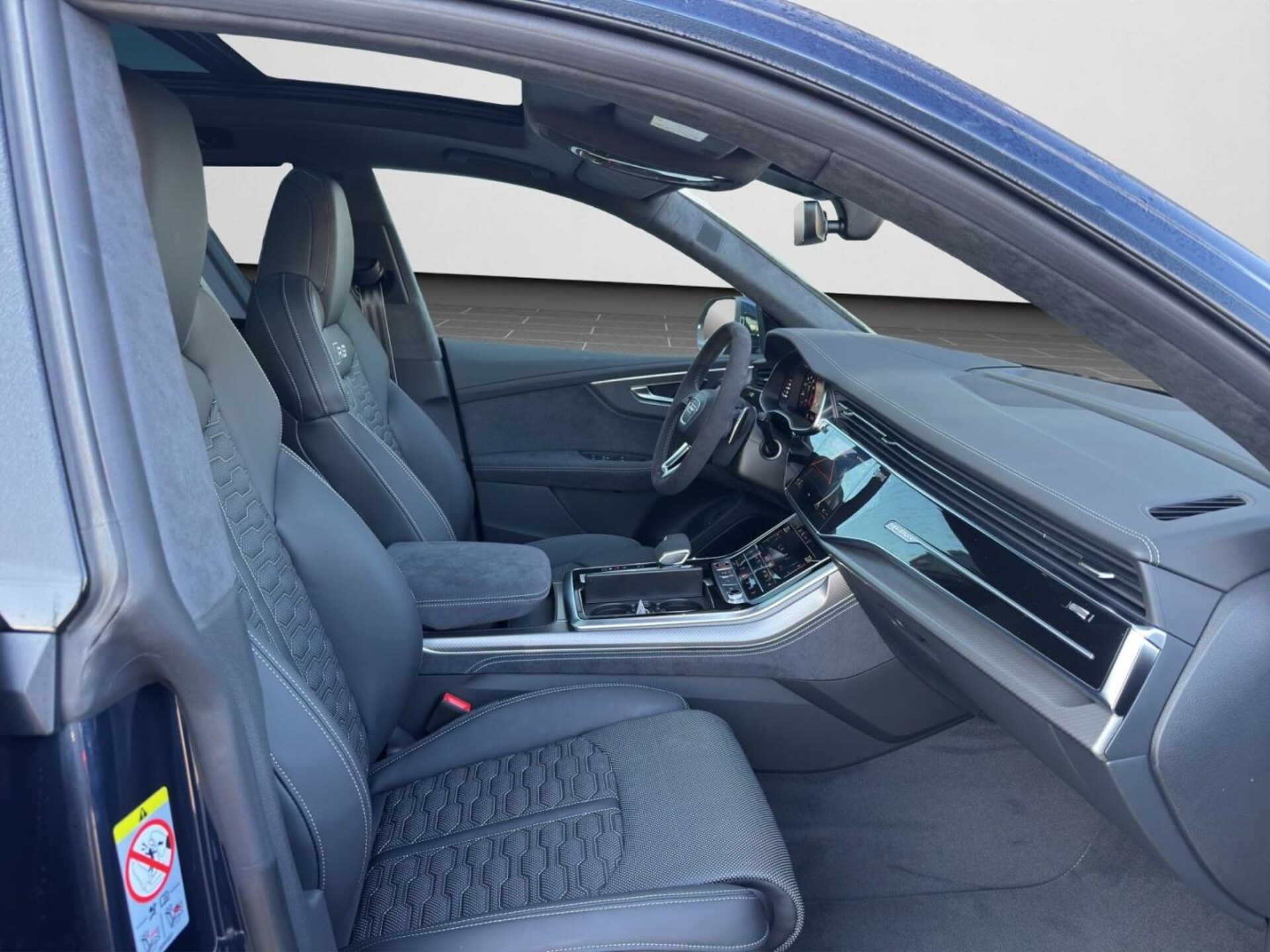Audi RS Q8 SUV performance