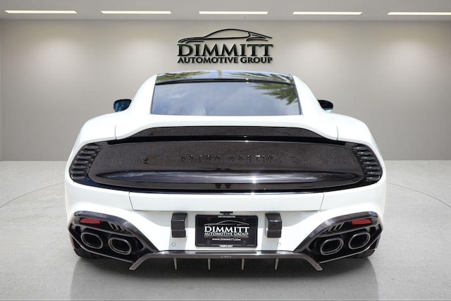 2025 Aston Martin Vanquish
