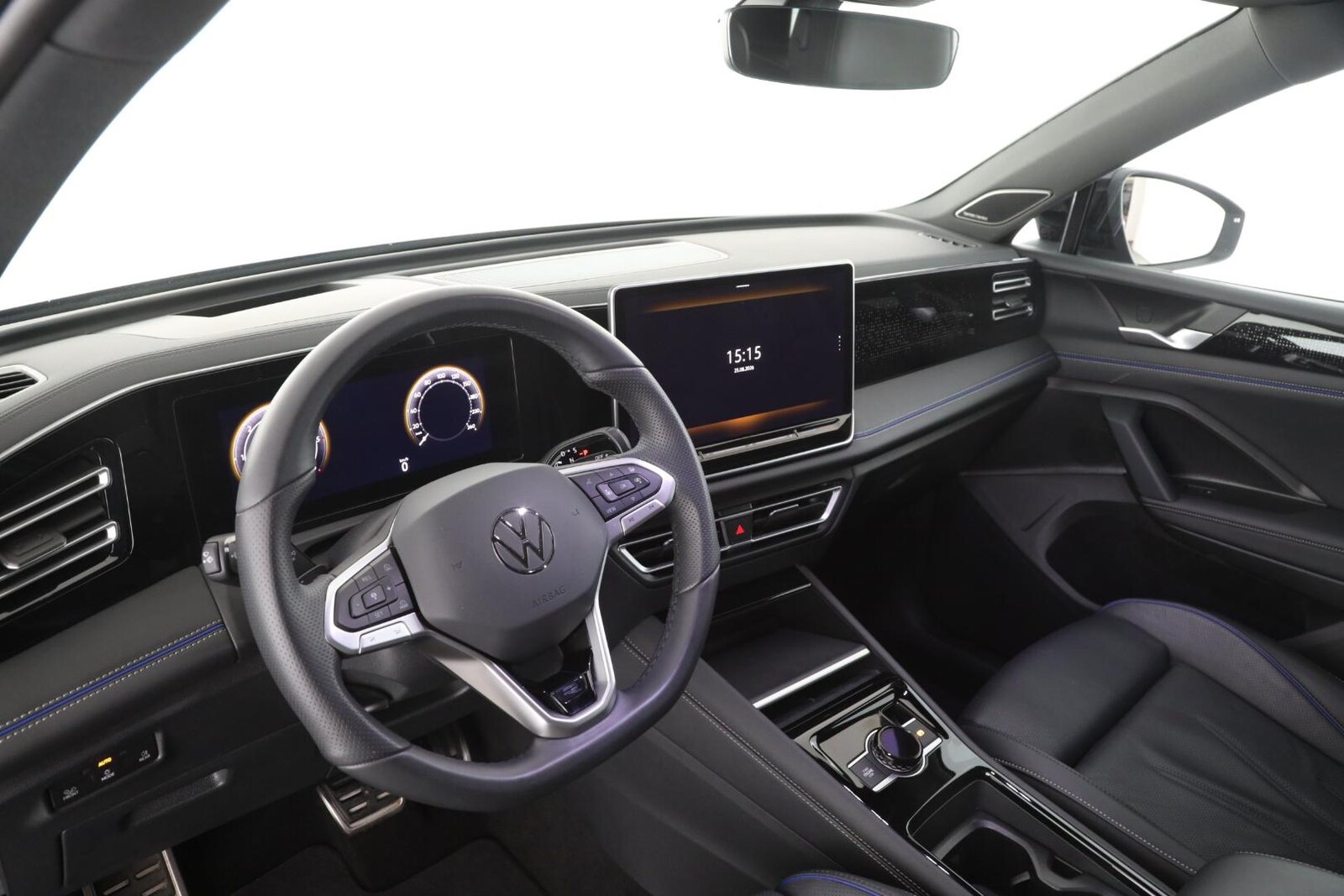 Volkswagen Tiguan – Bild 11
