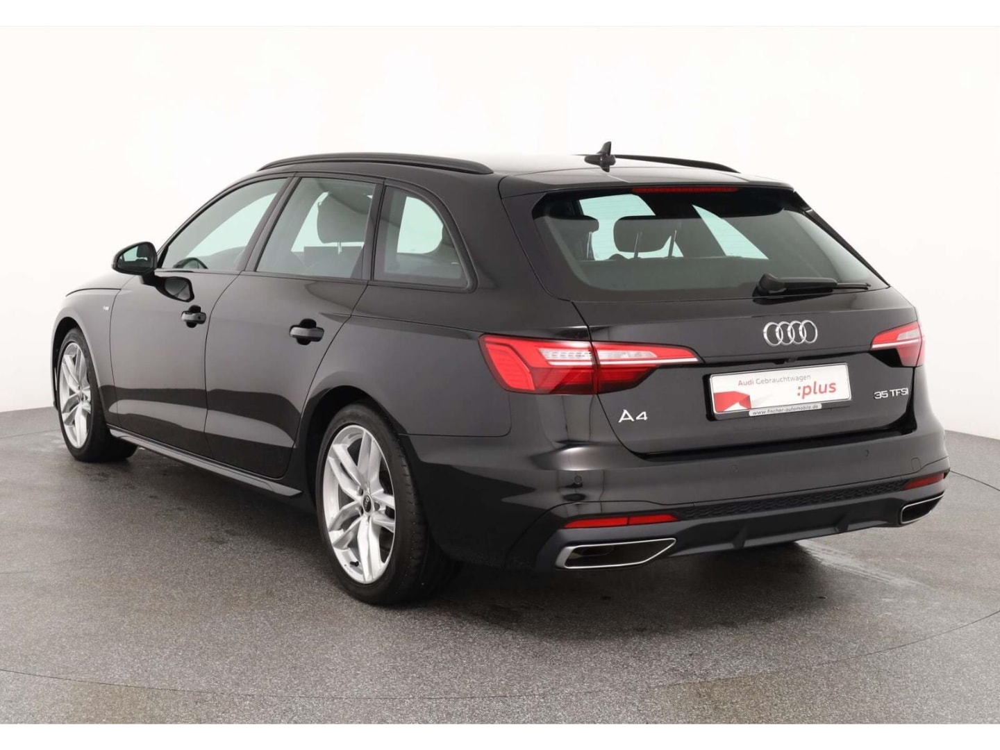 Bild über Audi A4 Avant S line 35 TFSI S tronic - für weitere Informationen kontaktieren Sie den Audi Partner