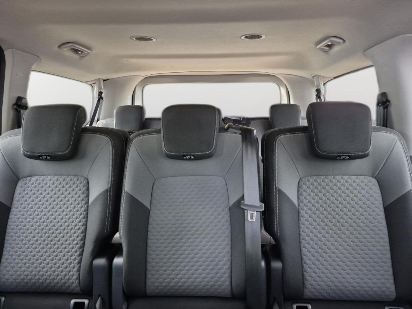Volkswagen Caravelle – Bild 9