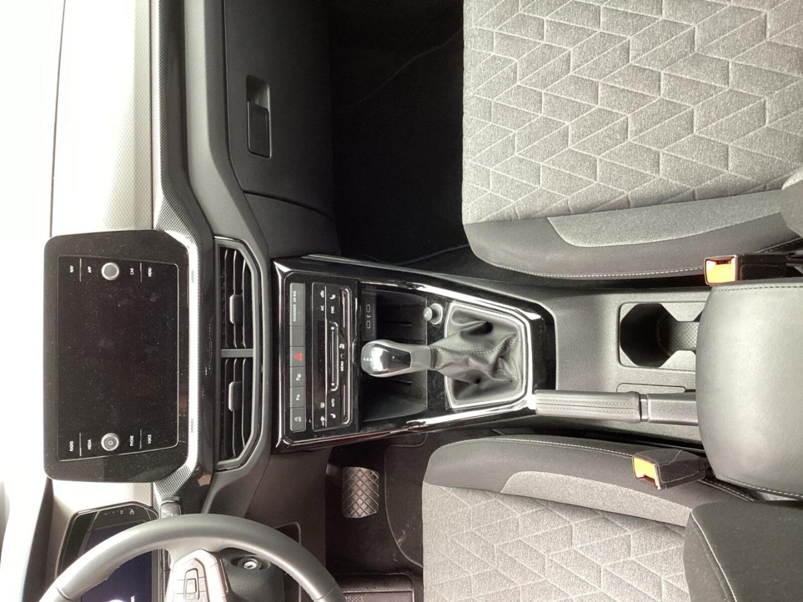 Volkswagen T-Cross – Bild 12