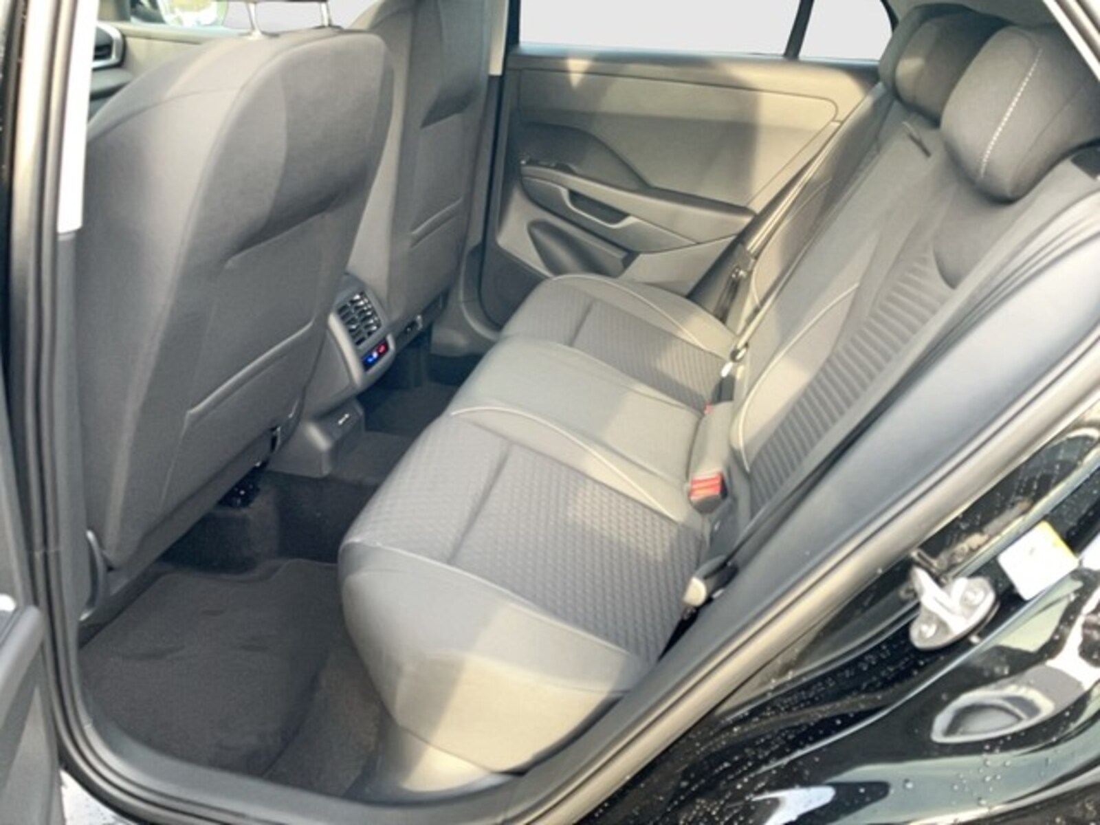 Volkswagen T-Roc – Bild 11
