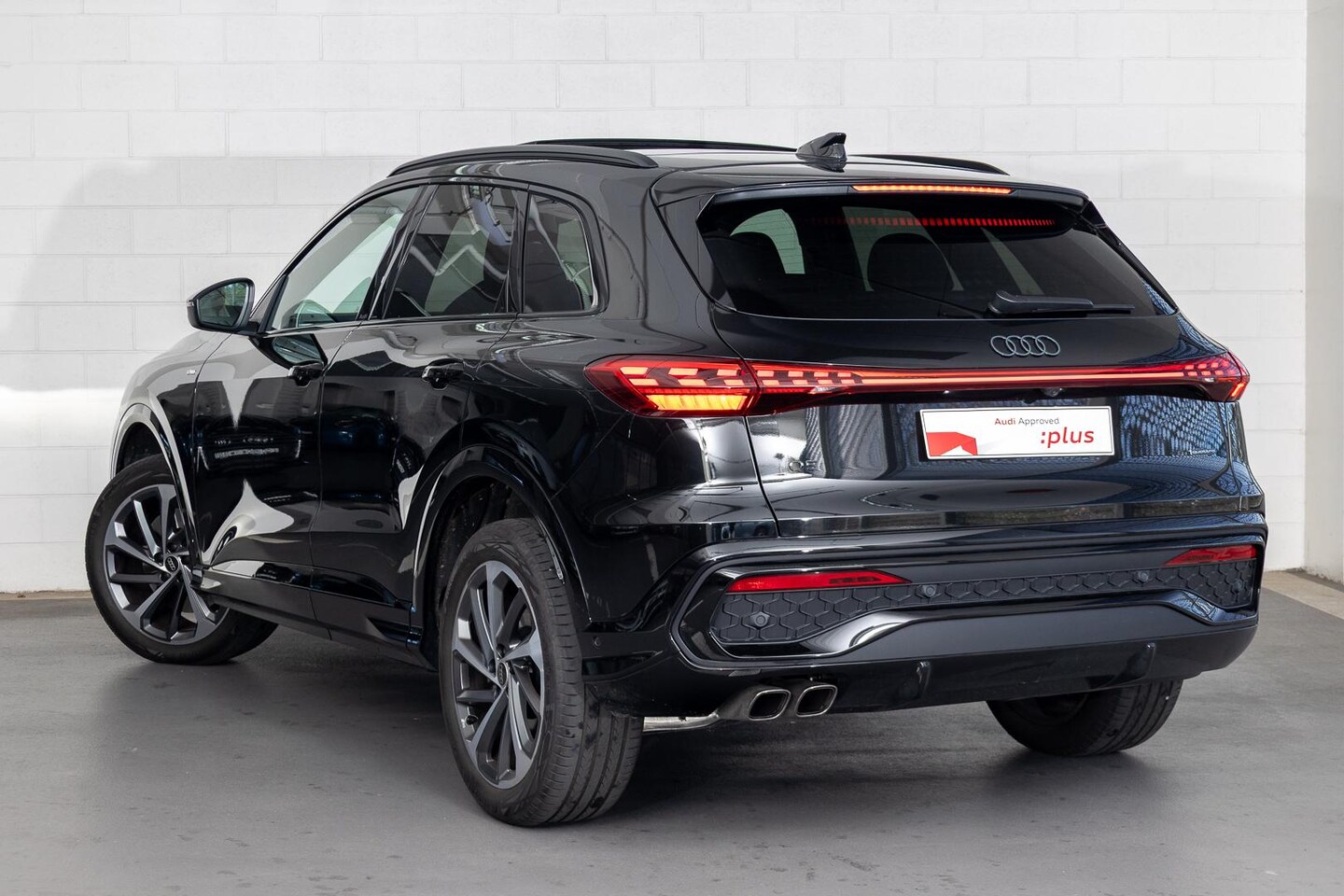 Image about Audi Q5 SUV TDI quattro 150 kW sport