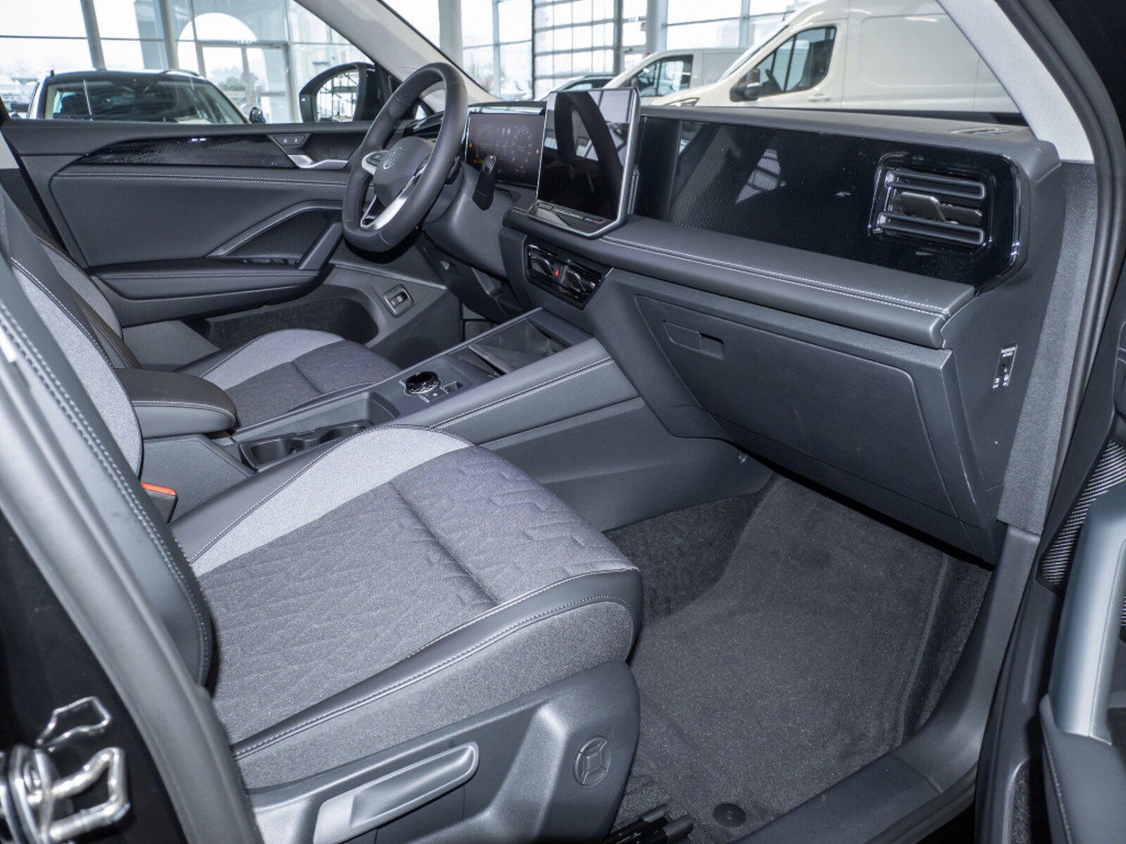 Volkswagen Tiguan – Bild 2