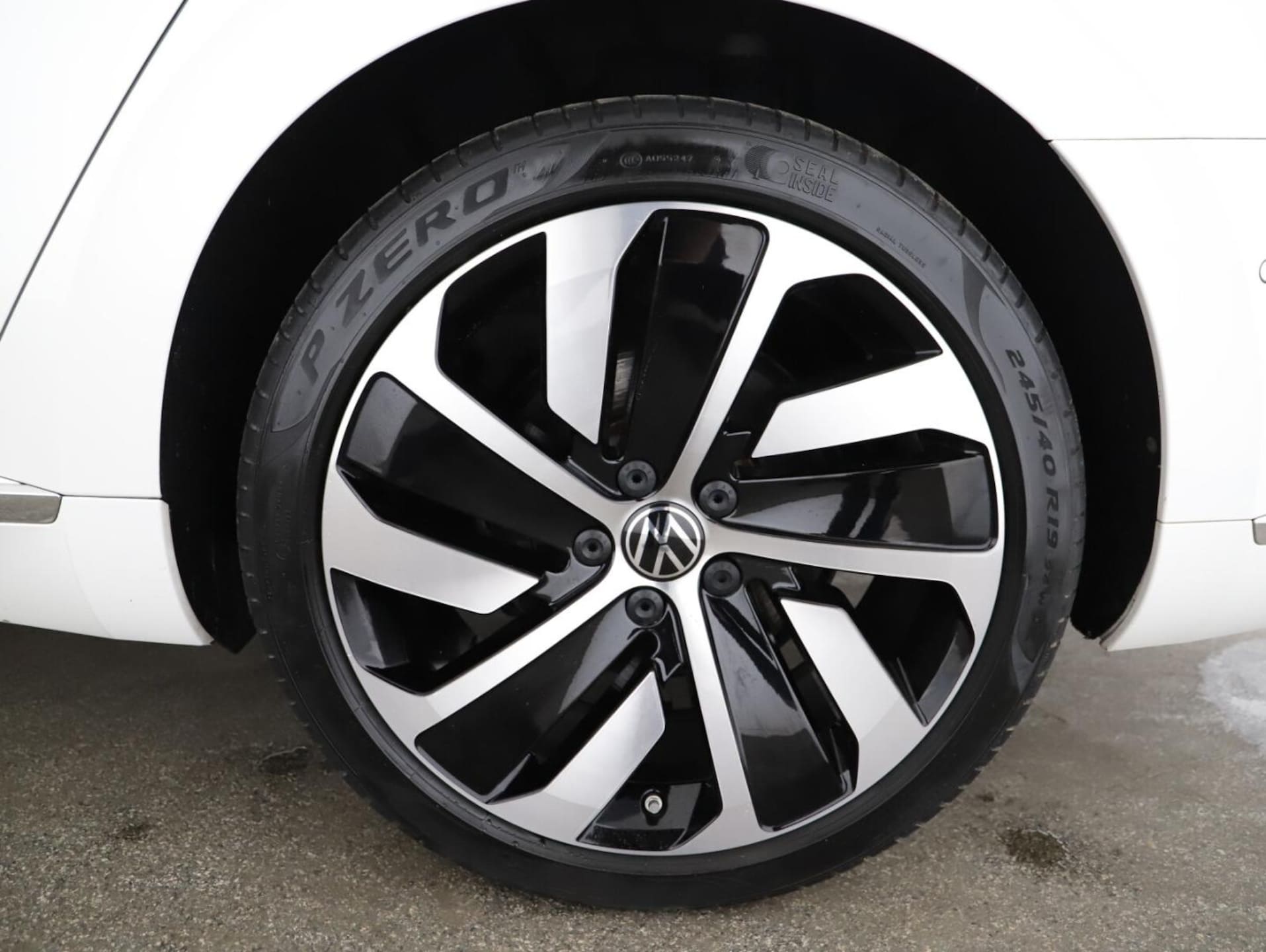 Volkswagen Arteon R-Line