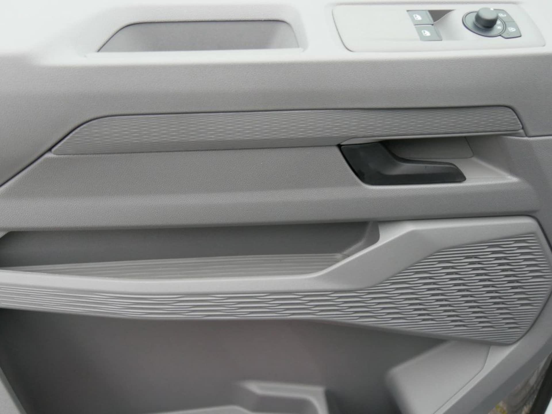 Volkswagen Transporter Kasten kurzer Radstand