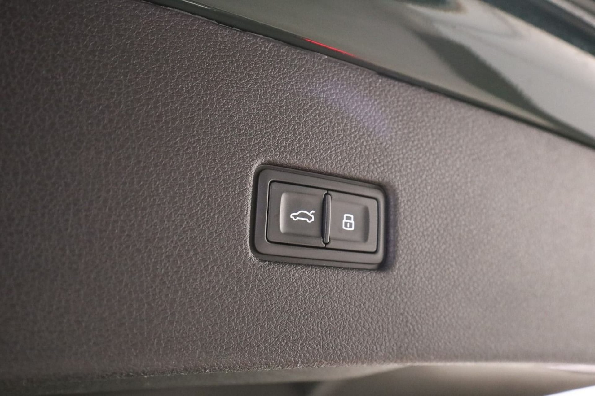 Audi SQ8 SUV
