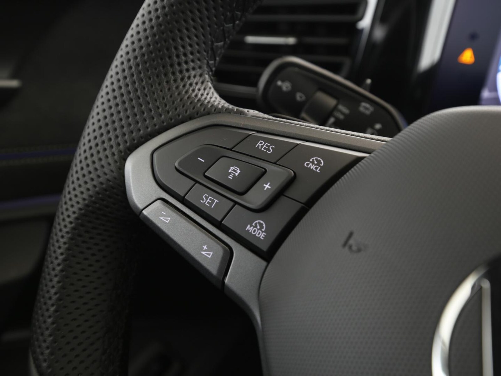 Volkswagen Tiguan – Bild 16