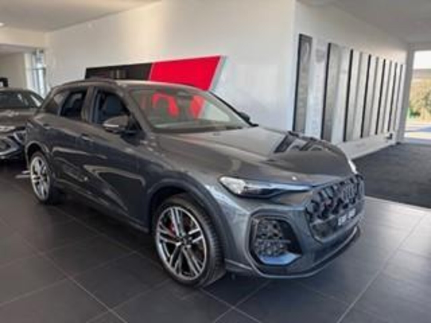Image about Audi SQ5 SUV TFSI 270 kW edition one