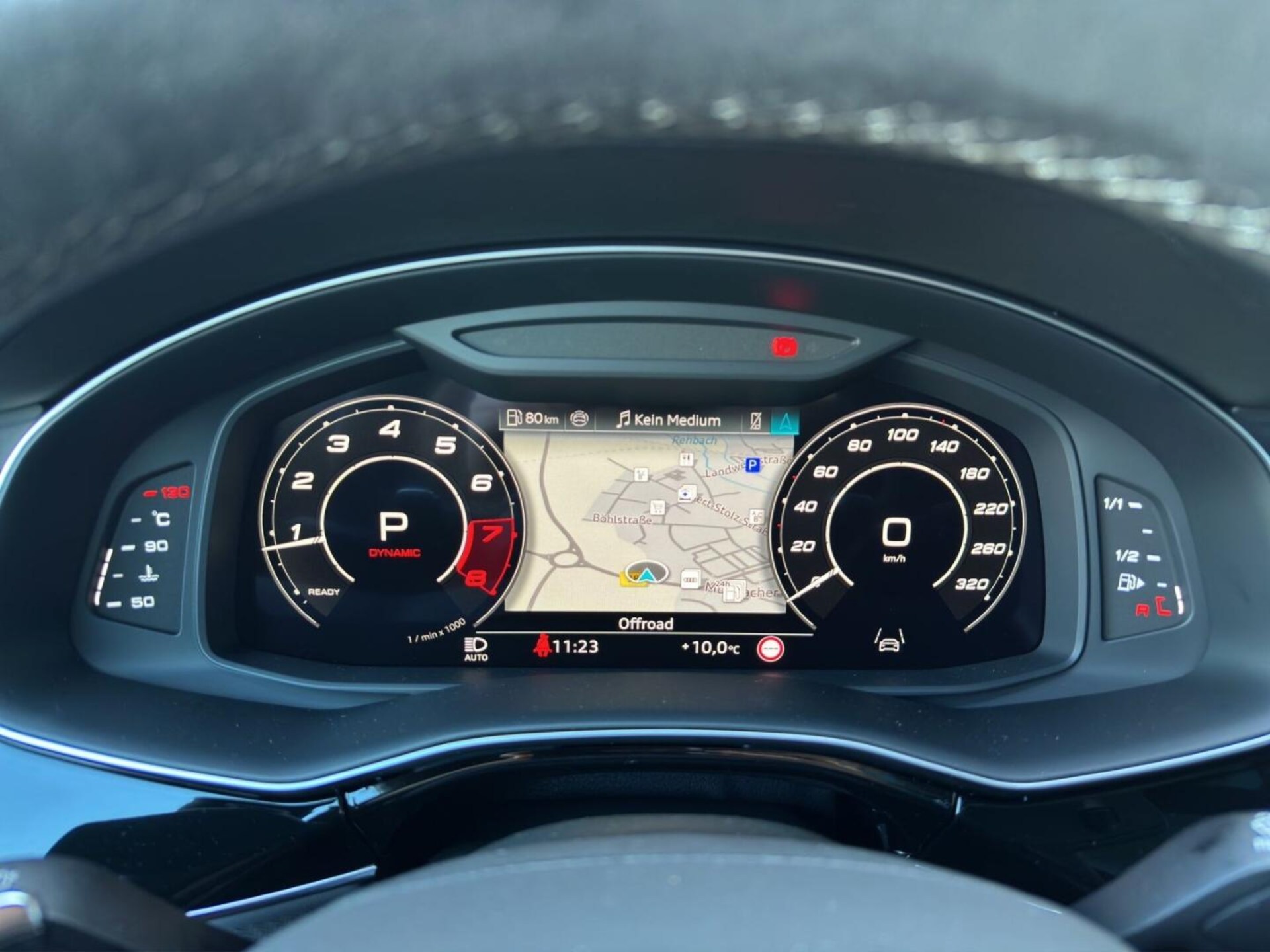Audi RS Q8 SUV performance